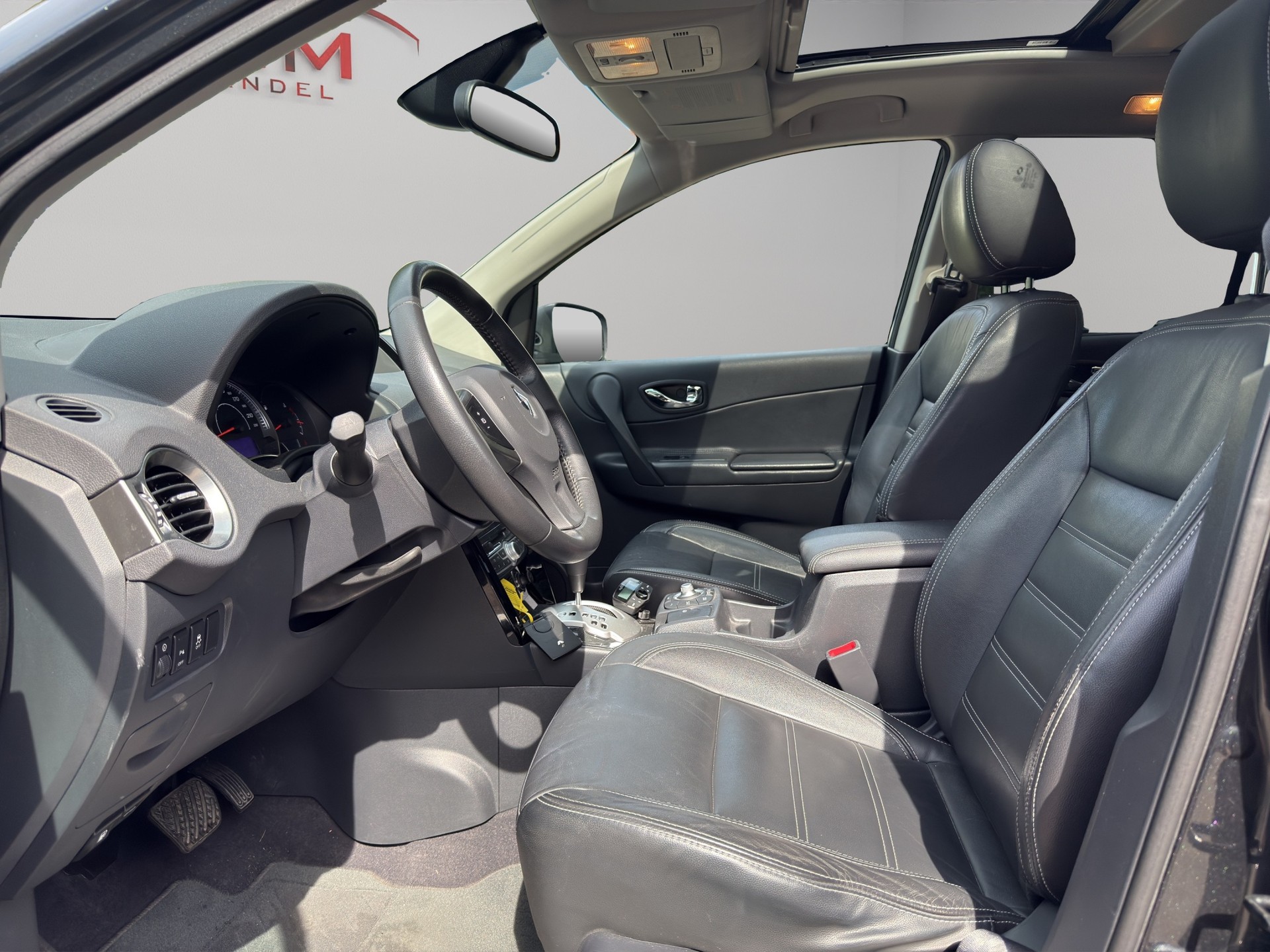 RENAULT Koleos 2.0 dCi Bose 4x4 Automatic-image-14