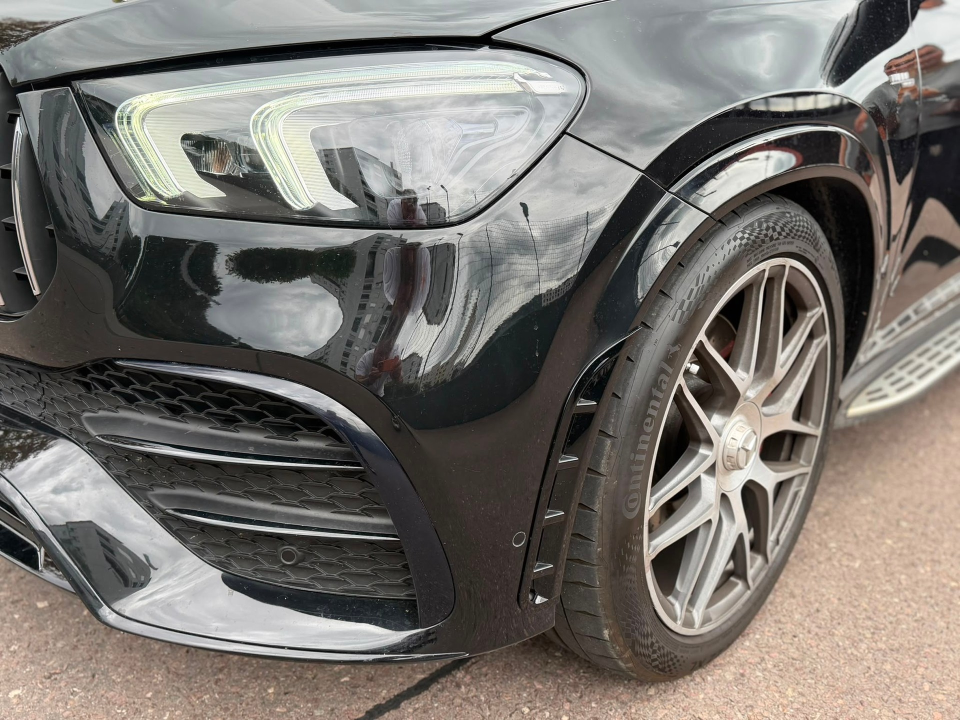 MERCEDES-BENZ GLE 53 AMG 4Matic+ 9G-Speedshift-image-2