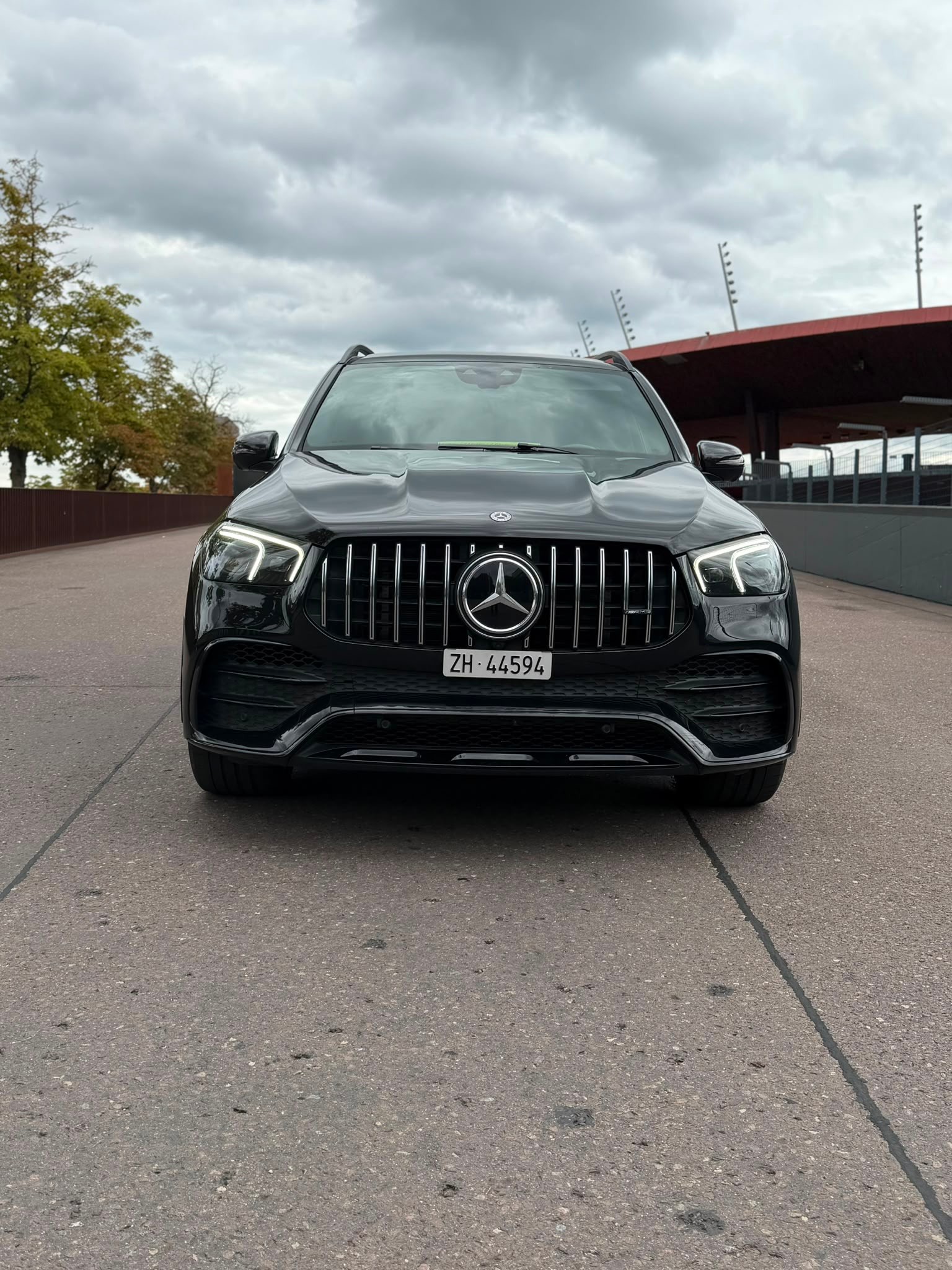 MERCEDES-BENZ GLE 53 AMG 4Matic+ 9G-Speedshift-image-1