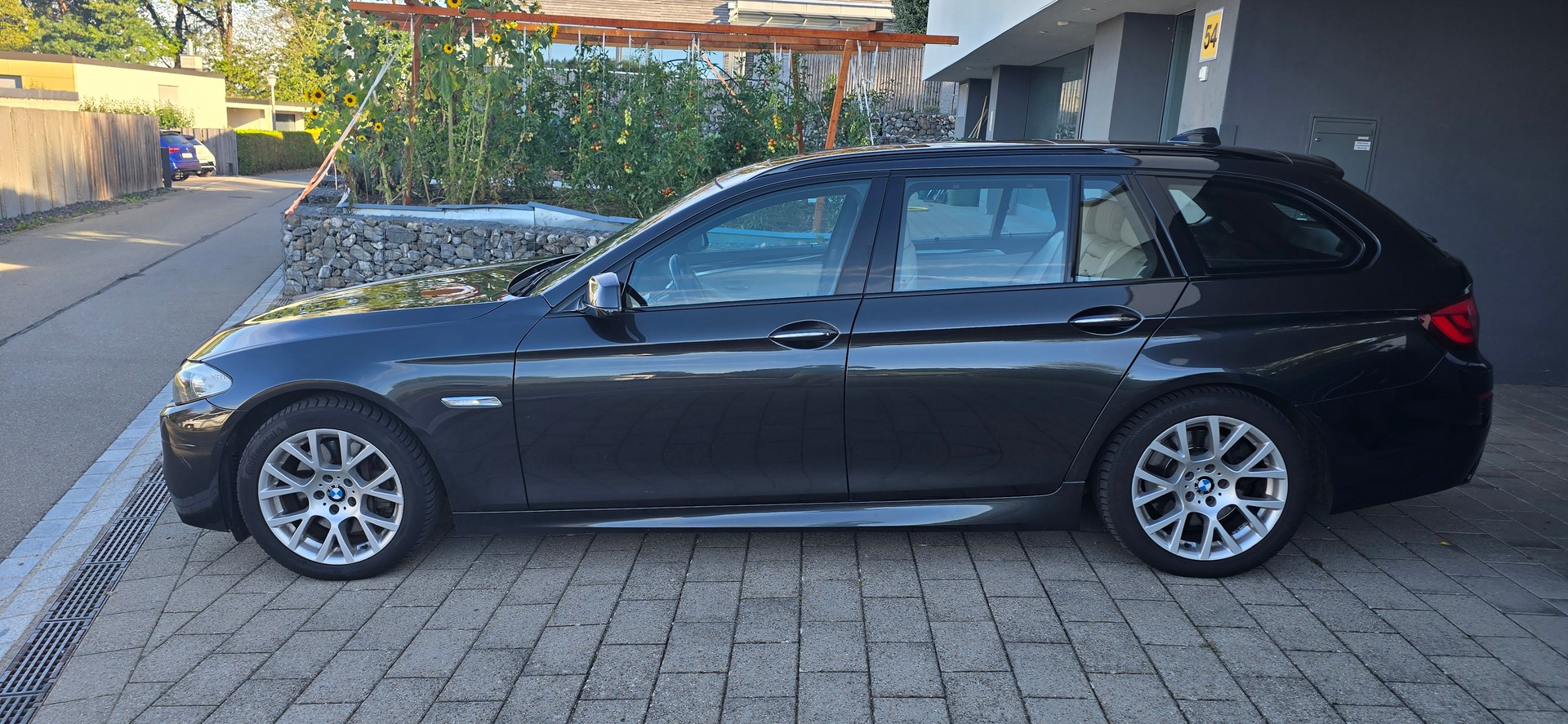 BMW 535d xDrive-image-0