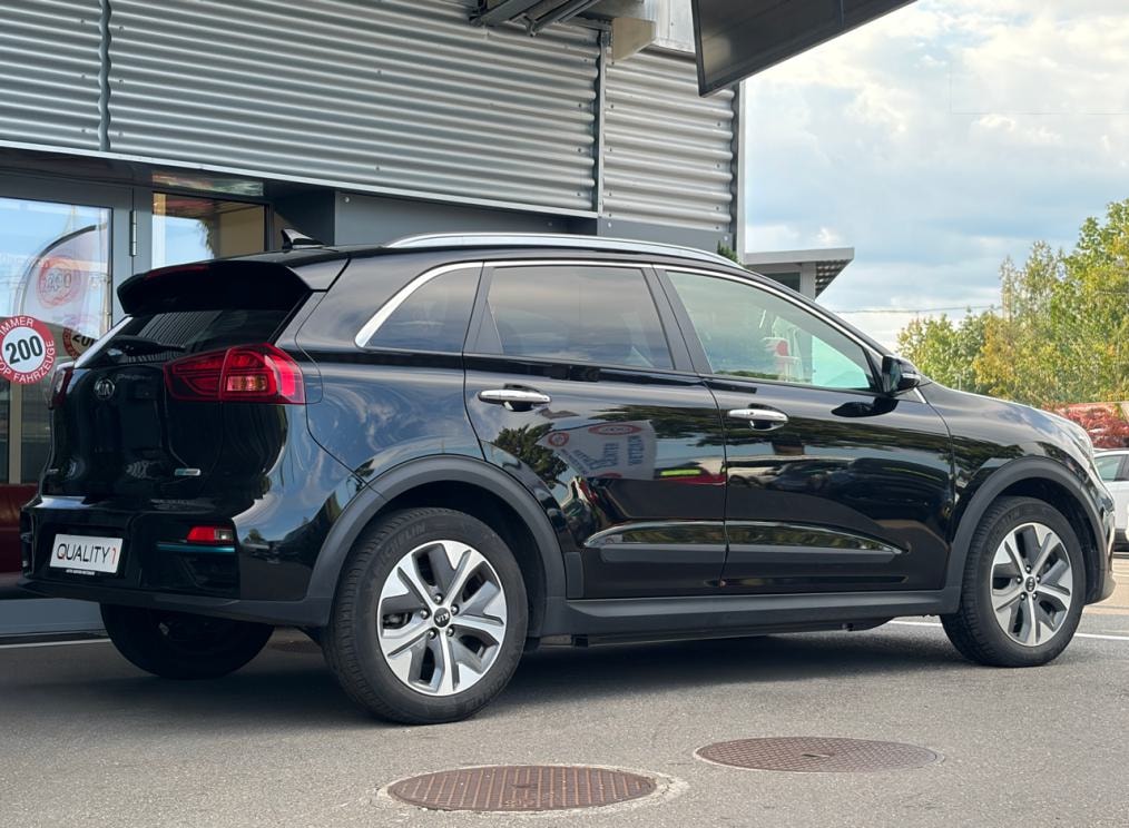 KIA e Niro 39.2 kWh Power-showroom-element-2