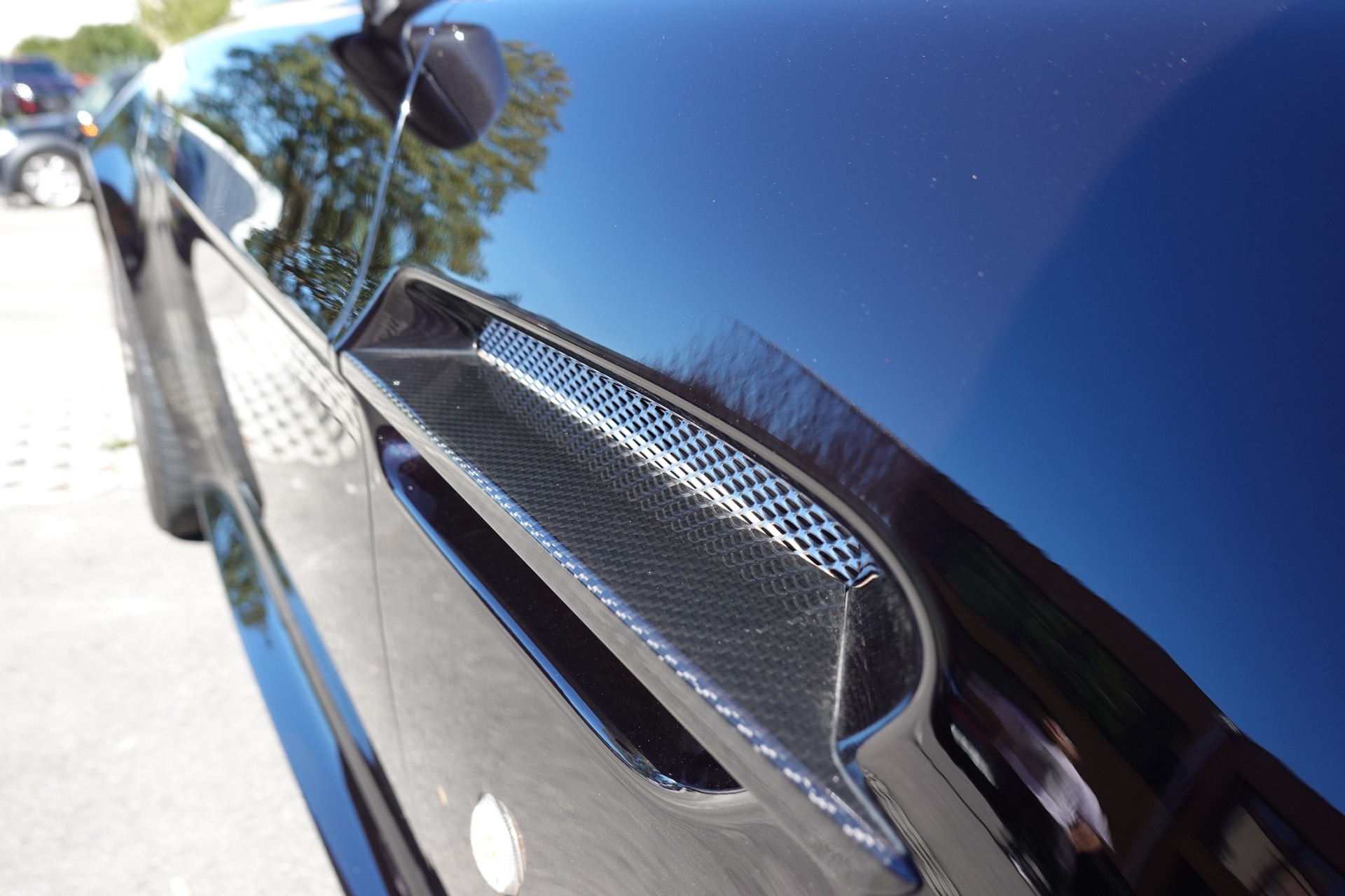 ASTON MARTIN V8 Vantage 4.7 S SP10 - "CH Véhicule * Full Entretien Aston * intérieur cuir noir * Phares xenon * Son Bang&Olufsen"-image-10