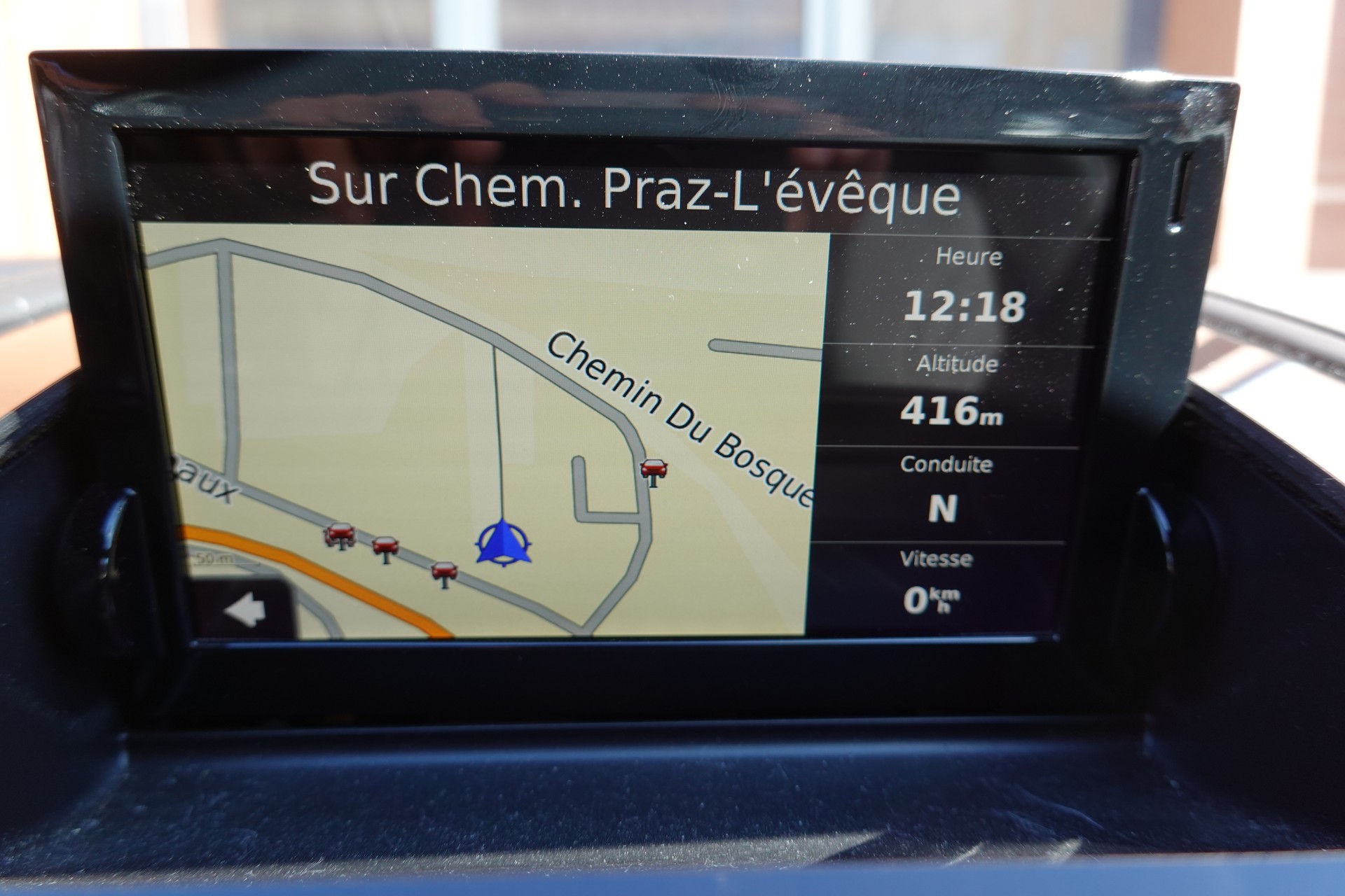 ASTON MARTIN V8 Vantage 4.7 S SP10 - "CH Véhicule * Full Entretien Aston * intérieur cuir noir * Phares xenon * Son Bang&Olufsen"-image-18