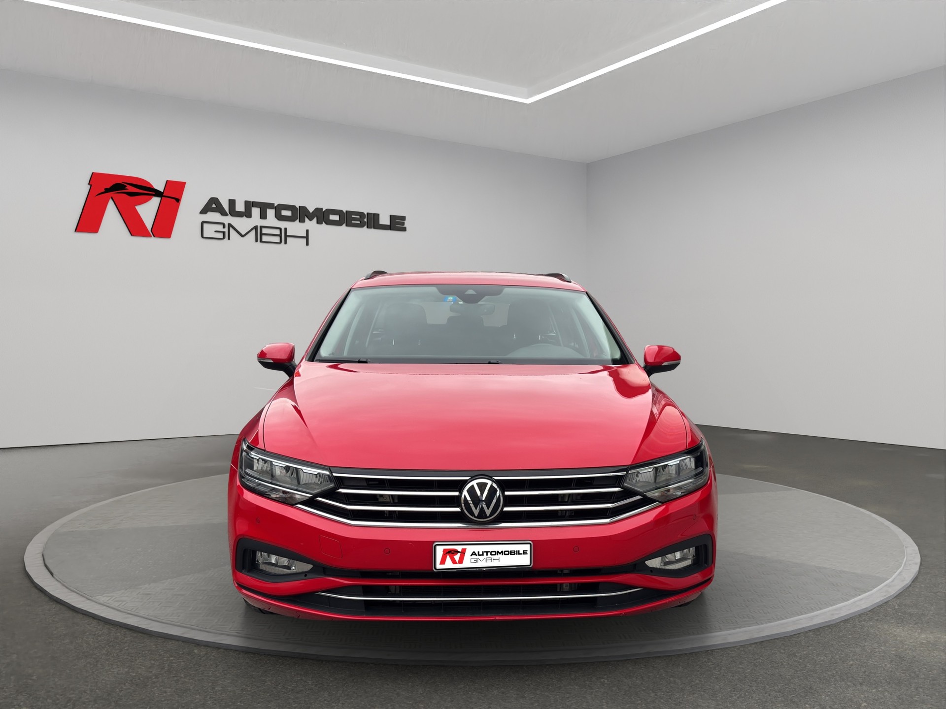 VW Passat 2.0 TDI BMT Elegance 4Motion DSG-image-1