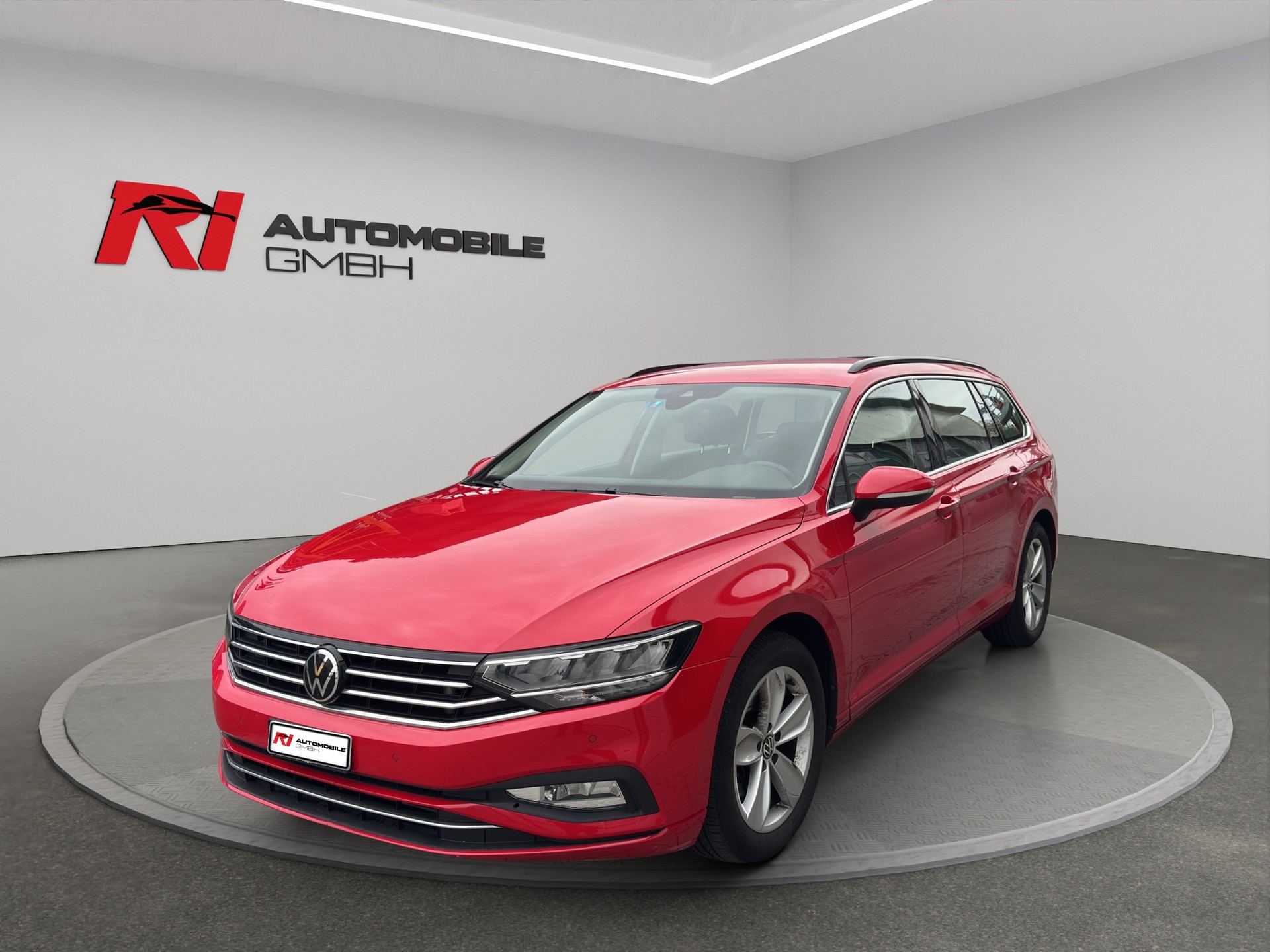 VW Passat 2.0 TDI BMT Elegance 4Motion DSG-image-0