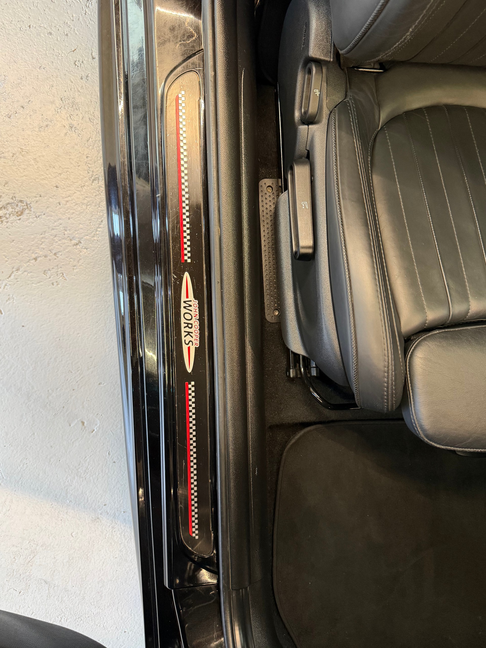 MINI COOPER JCW 231PS frisch ab MFK & Service-image-13