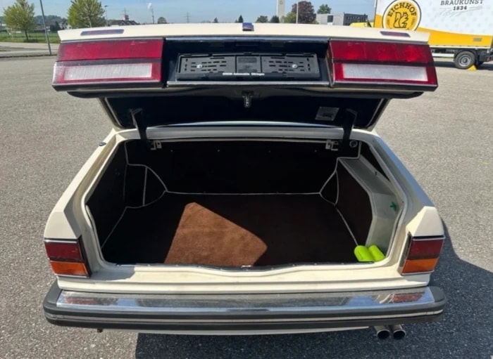 BENTLEY Turbo-image-11