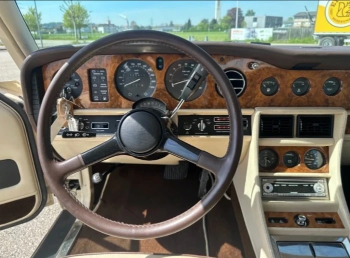 BENTLEY Turbo-image-6