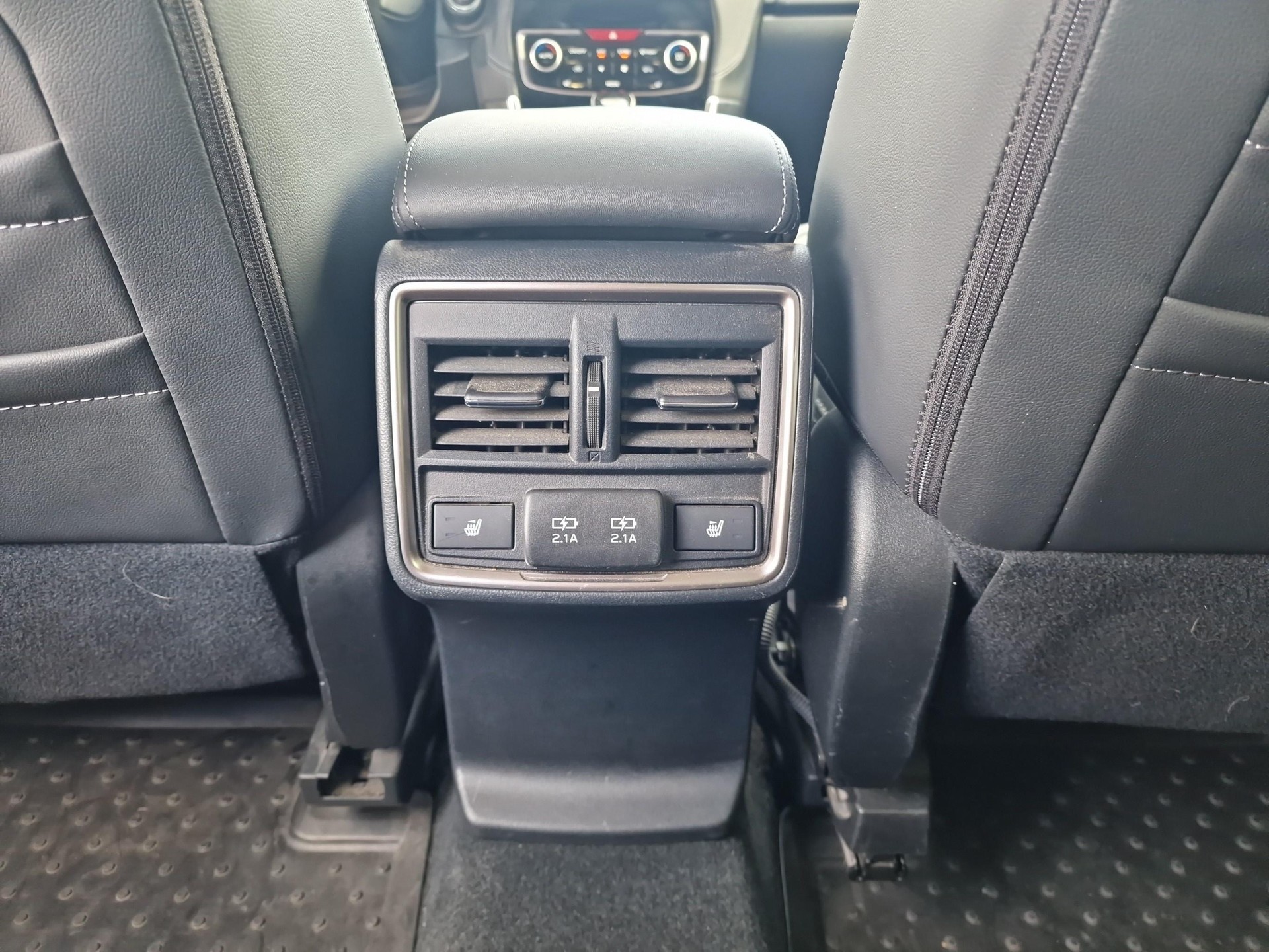 SUBARU Forester Station 2.0i e-Boxer Luxury-image-15