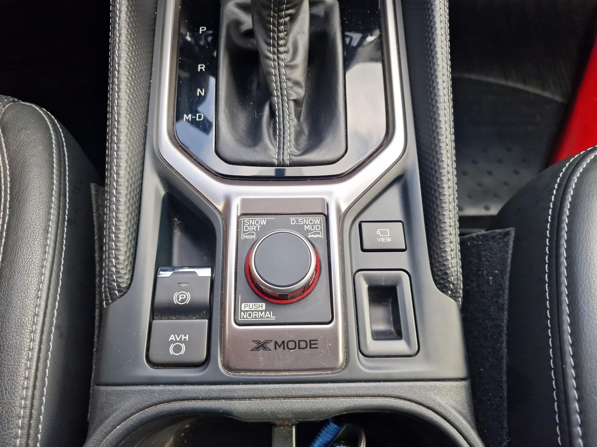 SUBARU Forester Station 2.0i e-Boxer Luxury-image-14