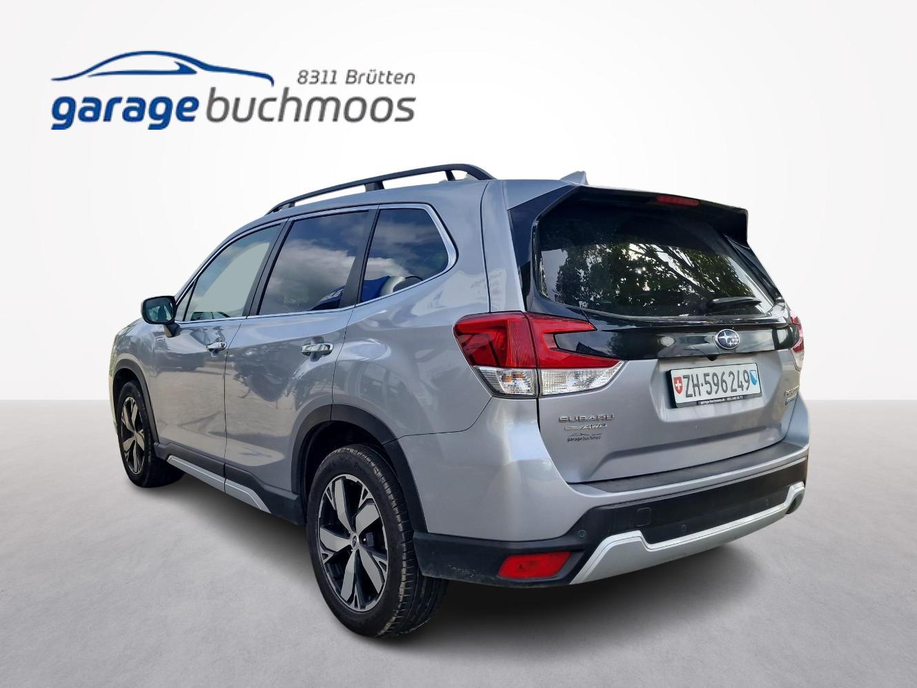 SUBARU Forester Station 2.0i e-Boxer Luxury-image-2