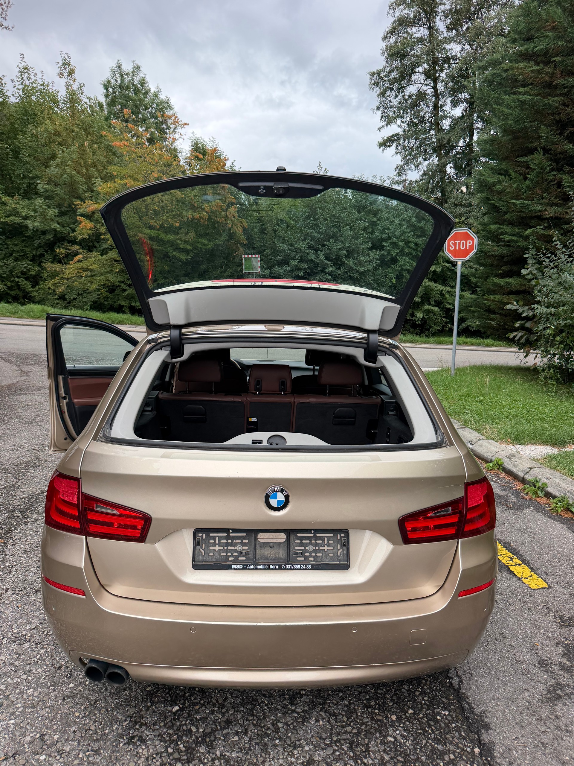 BMW 528i xDrive Touring Steptronic-image-7