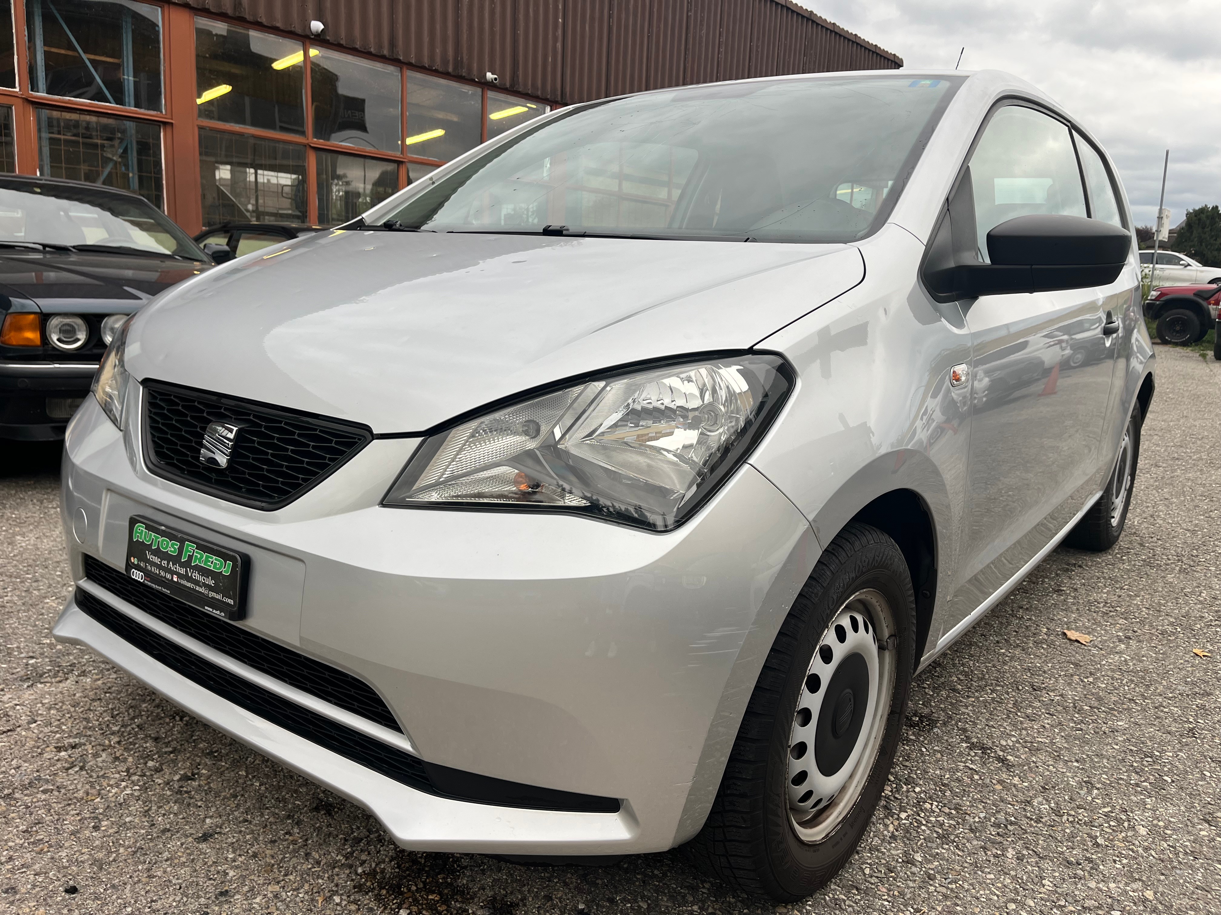 Car photo