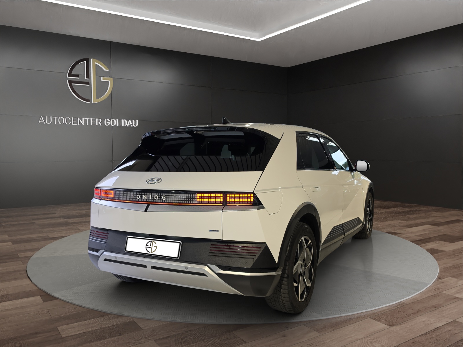 HYUNDAI Ioniq 5 77kWh Vertex 4WD-image-3