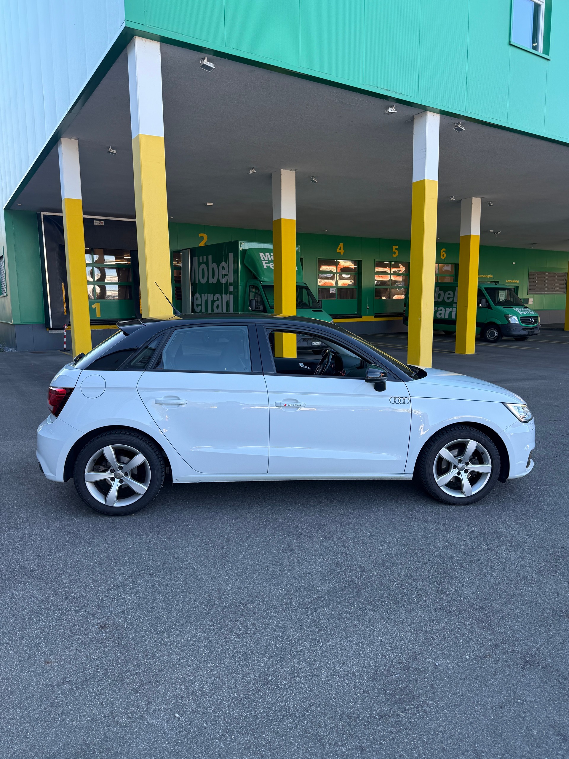 AUDI A1 Sportback 1.0 TFSI Sport-image-7
