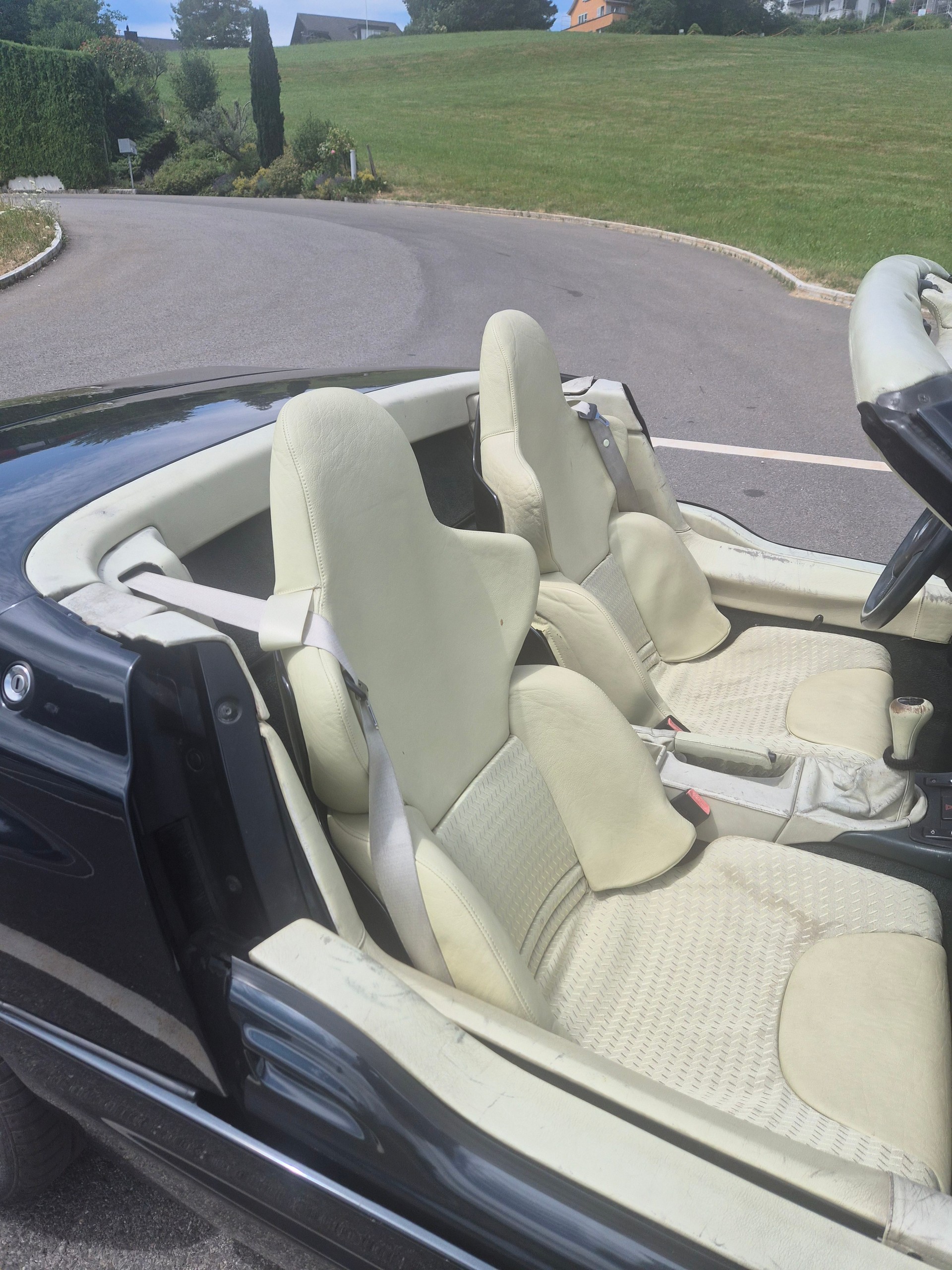 BMW Z1-image-2