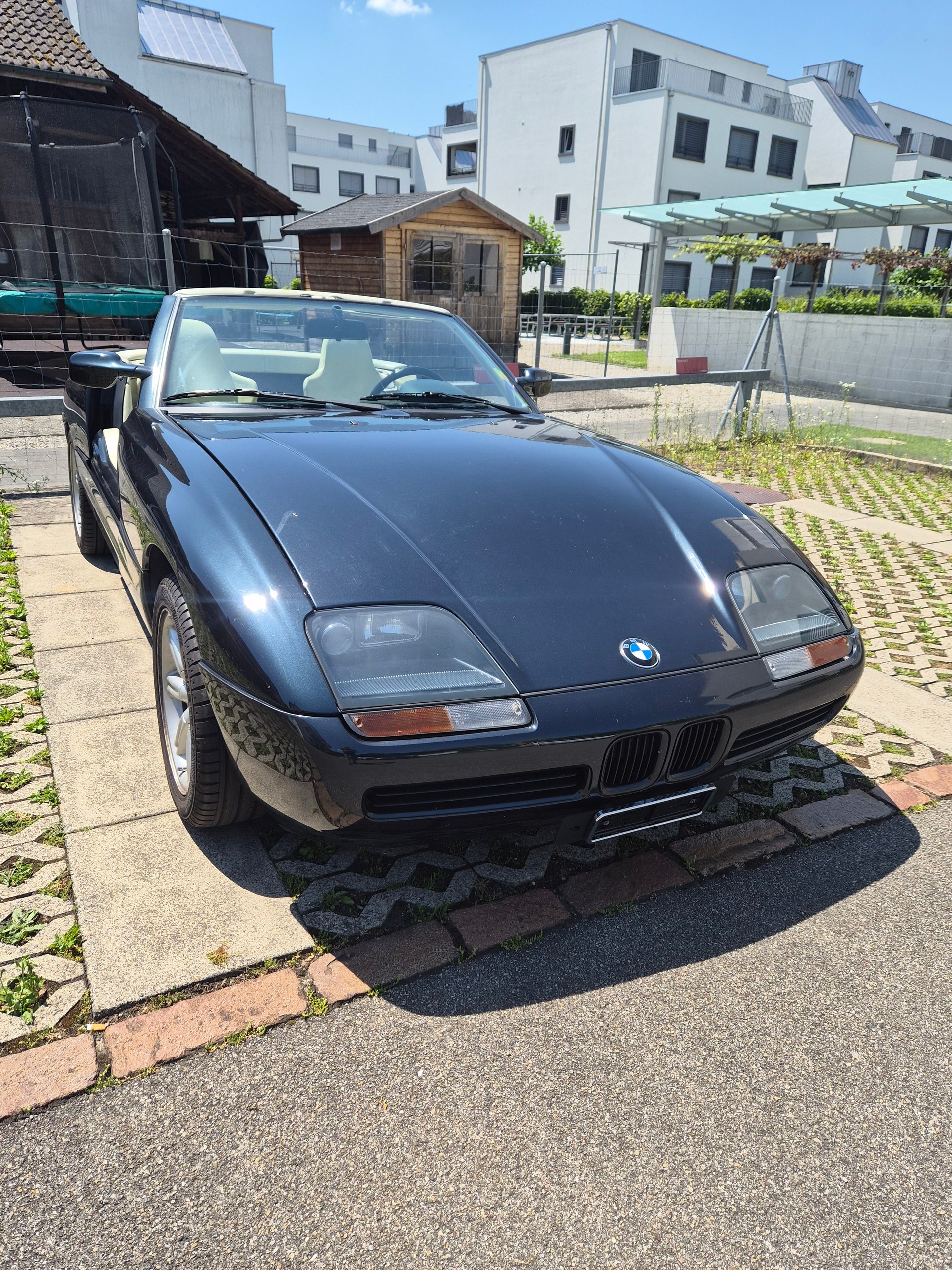 BMW Z1-image-3