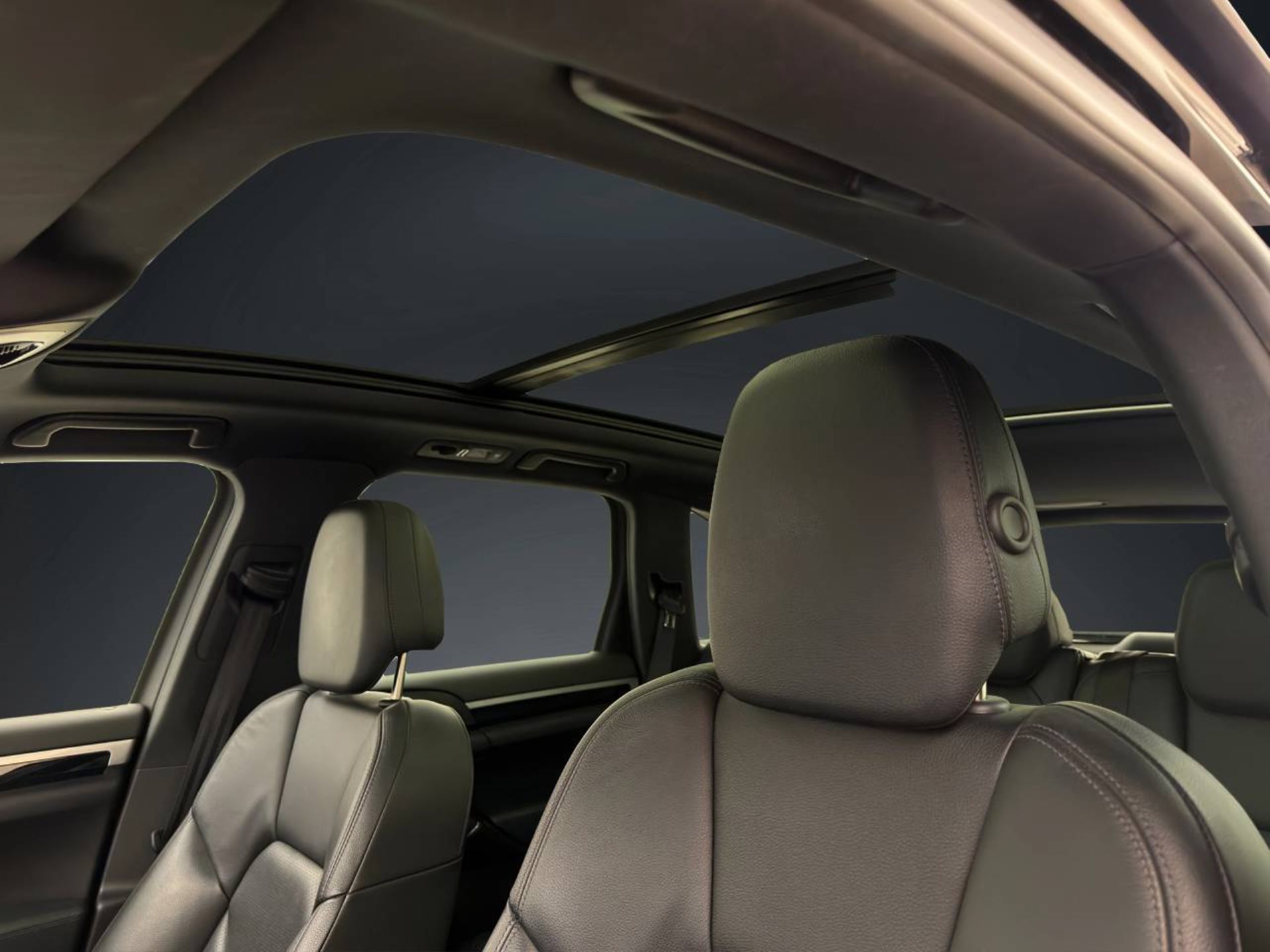 PORSCHE Cayenne Diesel-image-14