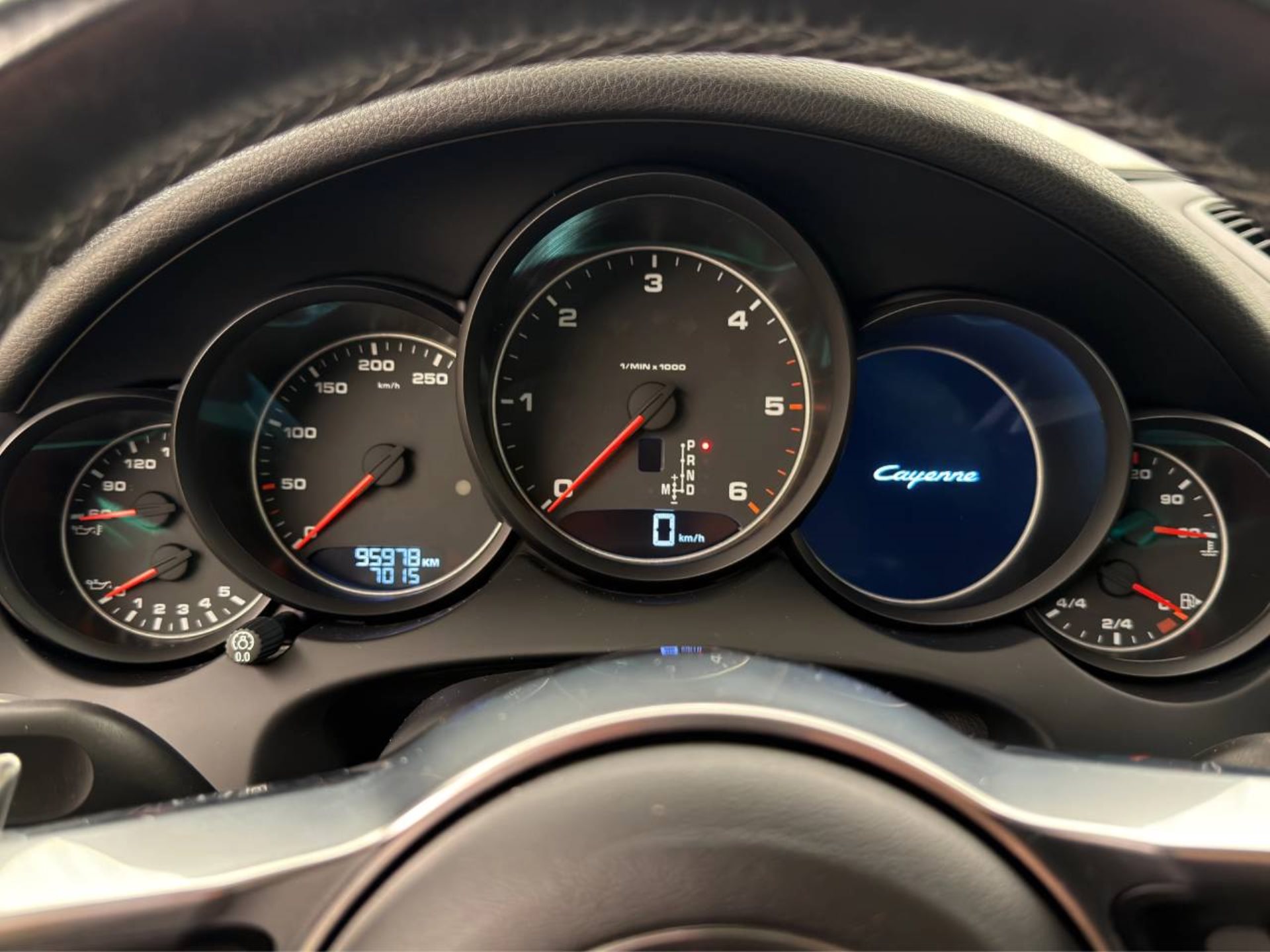 PORSCHE Cayenne Diesel-image-22