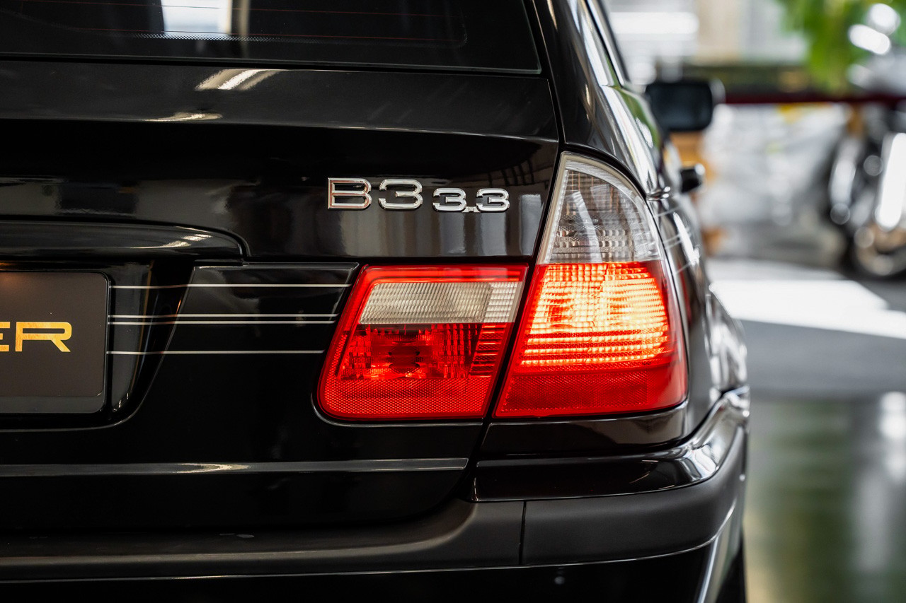BMW-ALPINA B3 3.3 X Touring S.Tronic-image-9