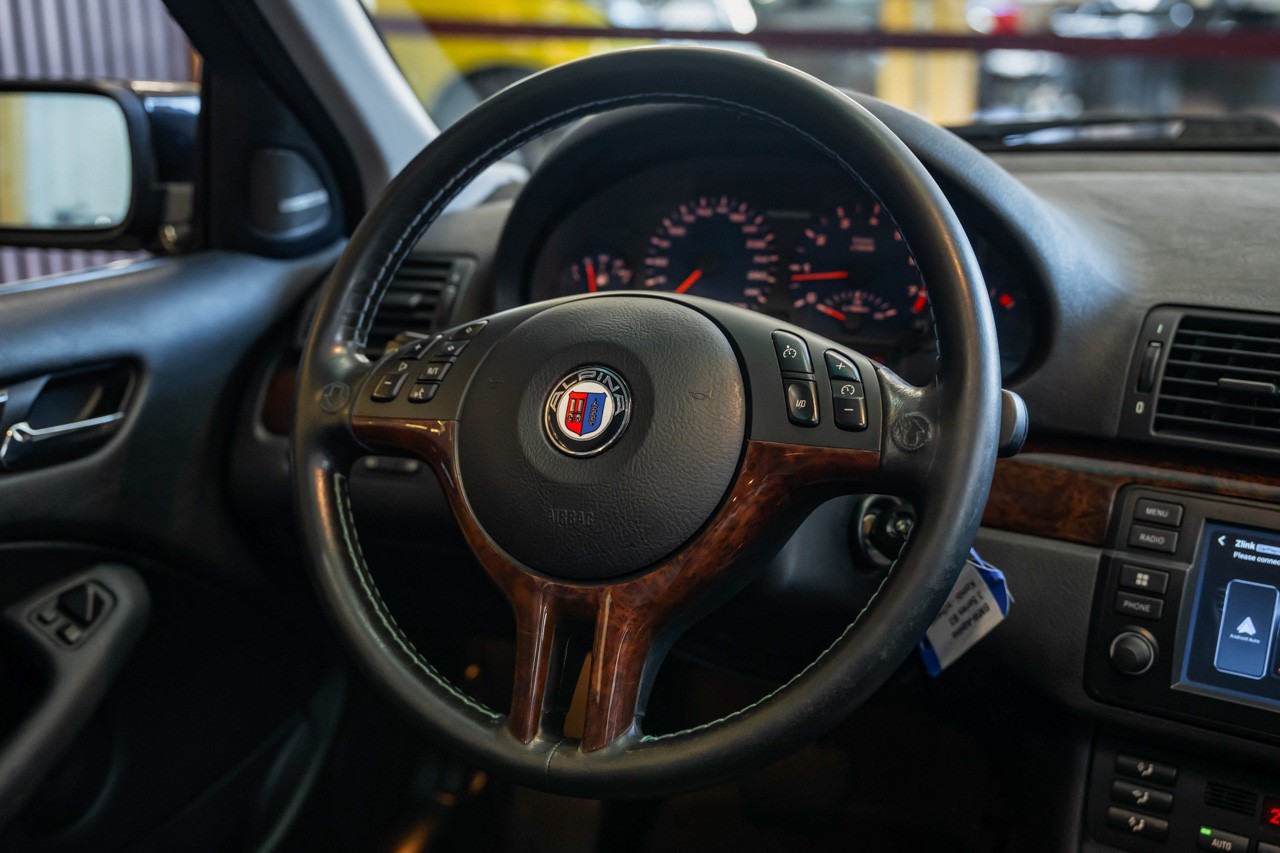 BMW-ALPINA B3 3.3 X Touring S.Tronic-image-31