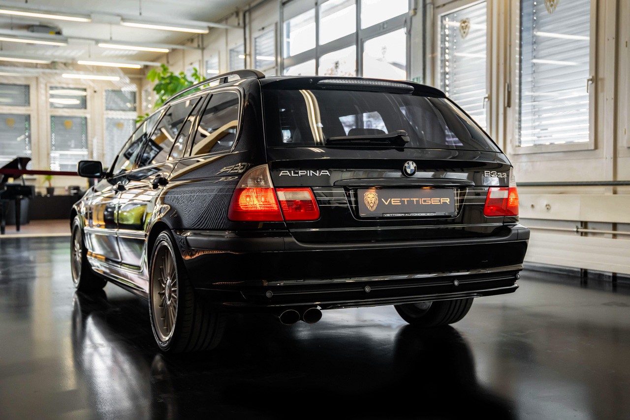 BMW-ALPINA B3 3.3 X Touring S.Tronic-image-3