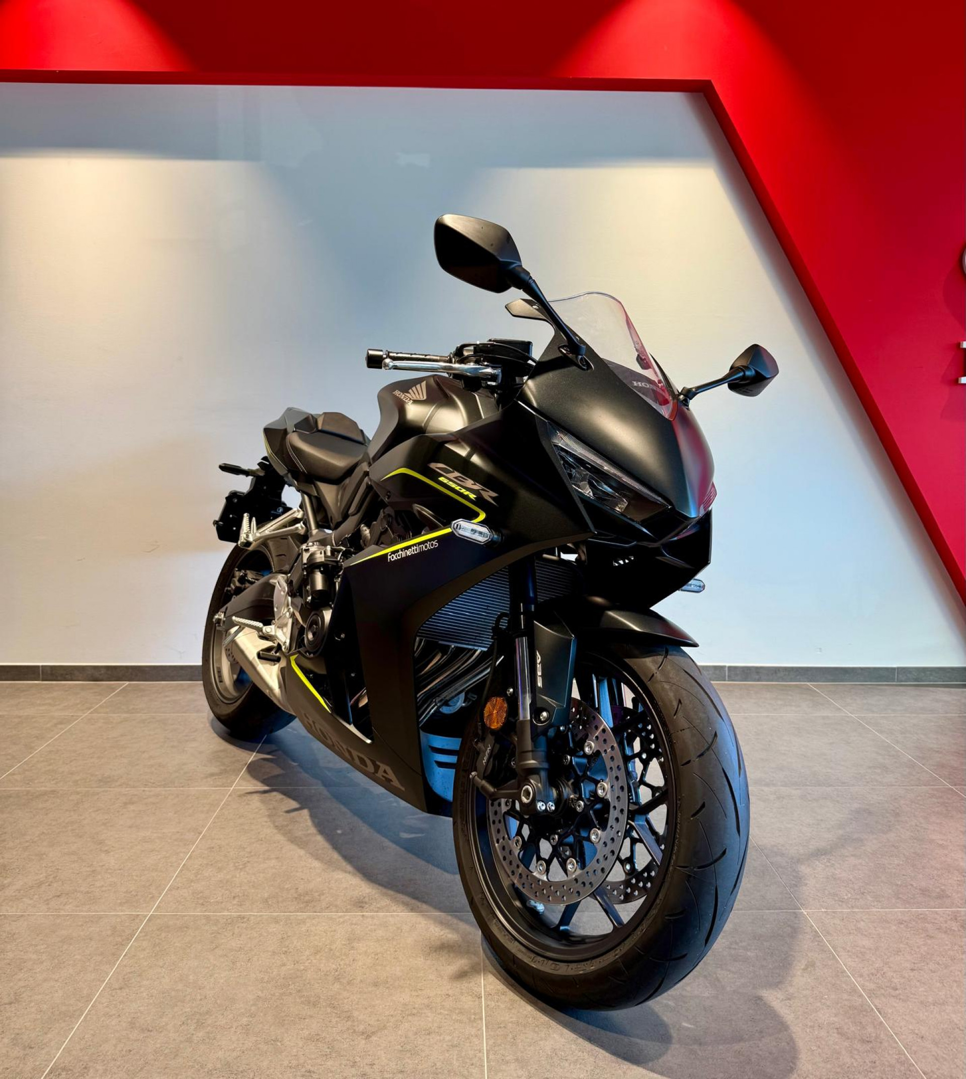 HONDA CBR 650 R E-Clutch