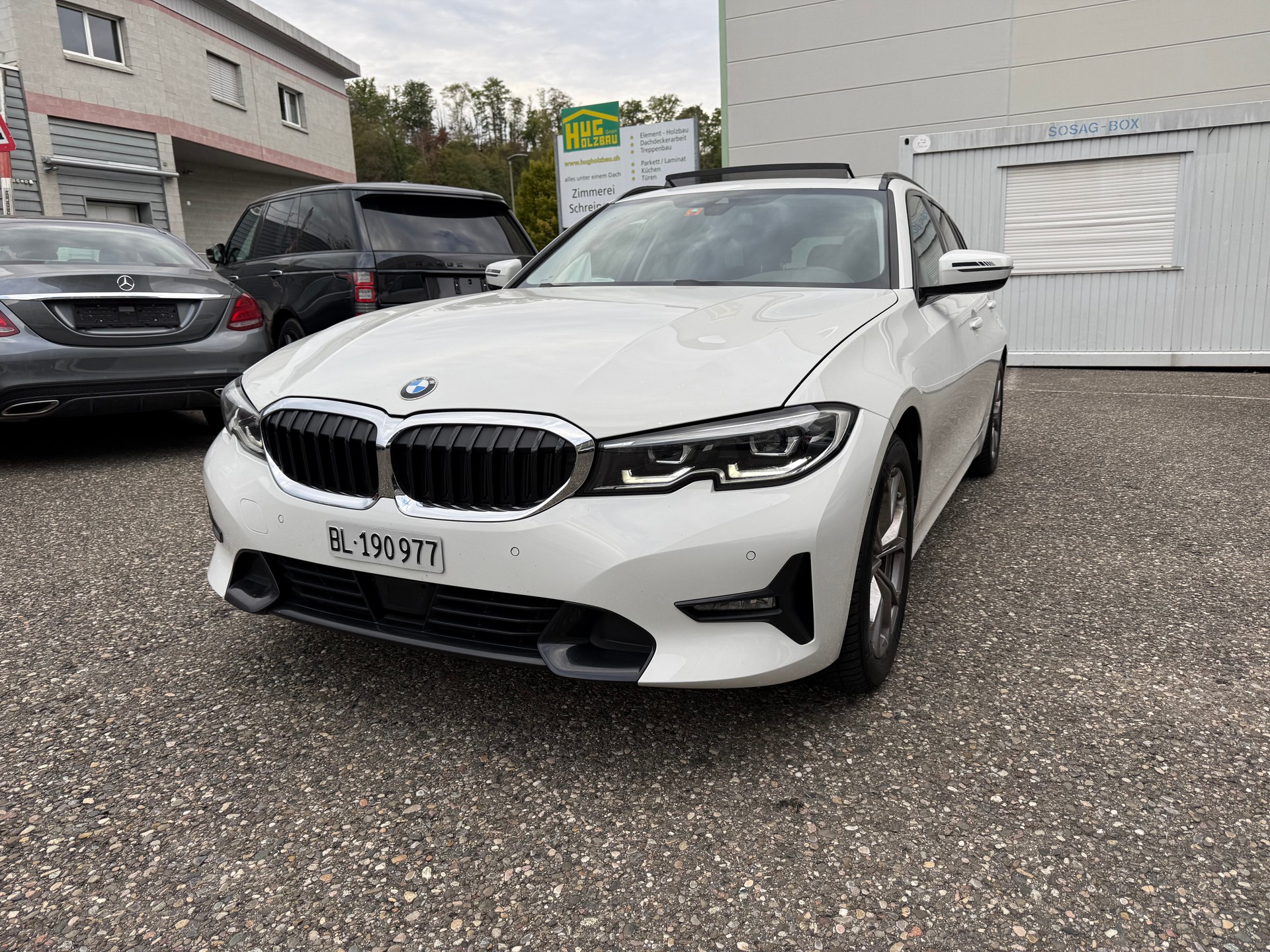 BMW 320d xDrive Touring Sport Line Steptronic-image-1