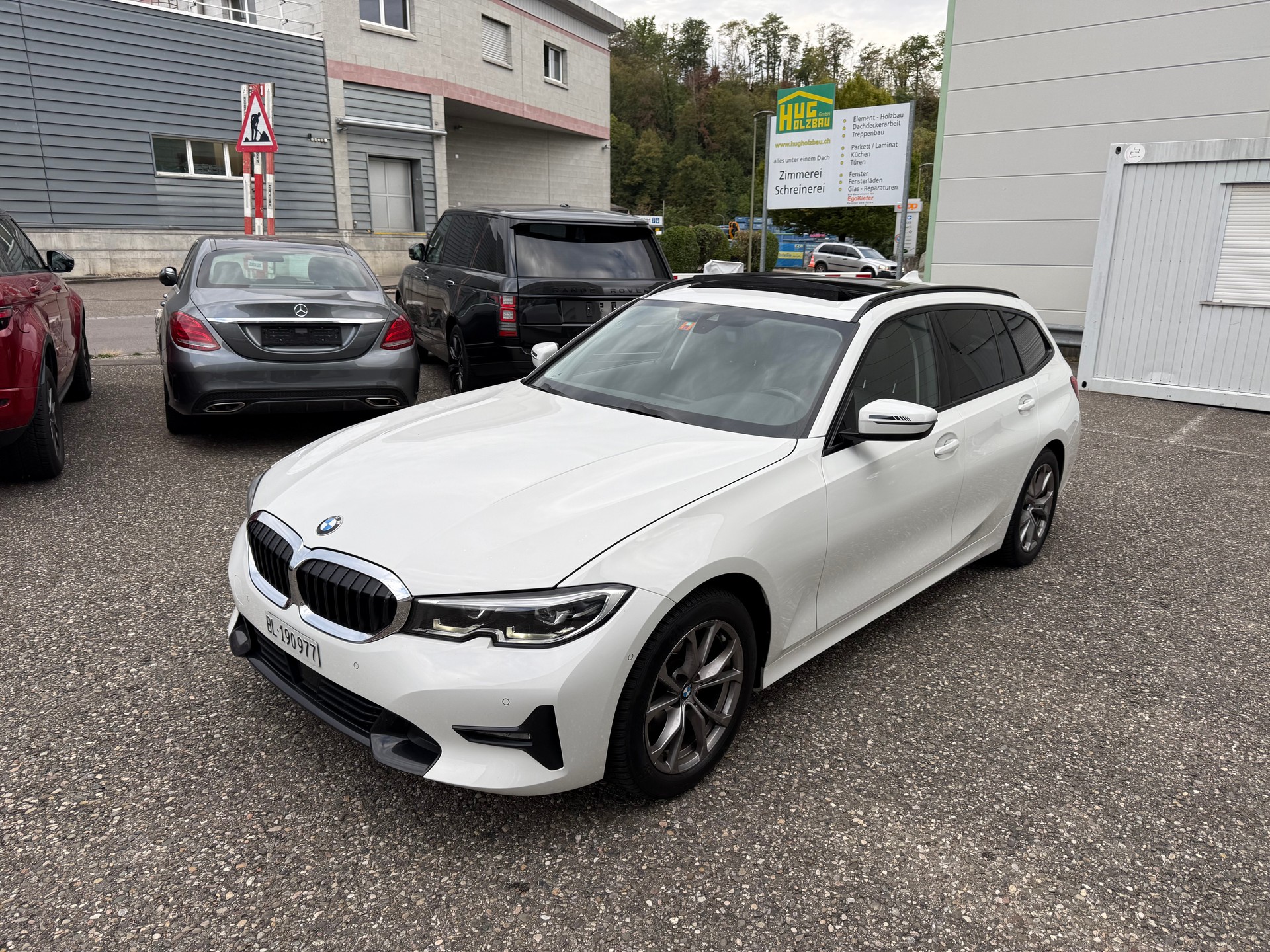 BMW 320d xDrive Touring Sport Line Steptronic-image-0