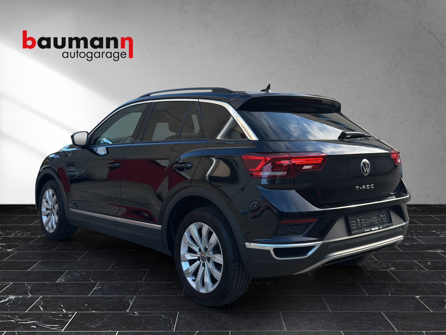VW T-Roc 2.0 TDI SCR Sport DSG 4Motion-image-3
