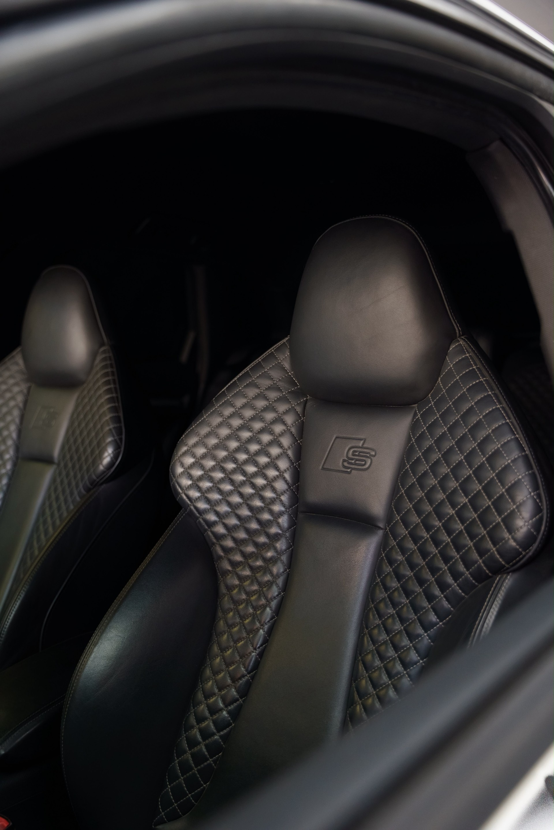 AUDI S3 Sportback 2.0 TFSI quattro S-tronic-image-9