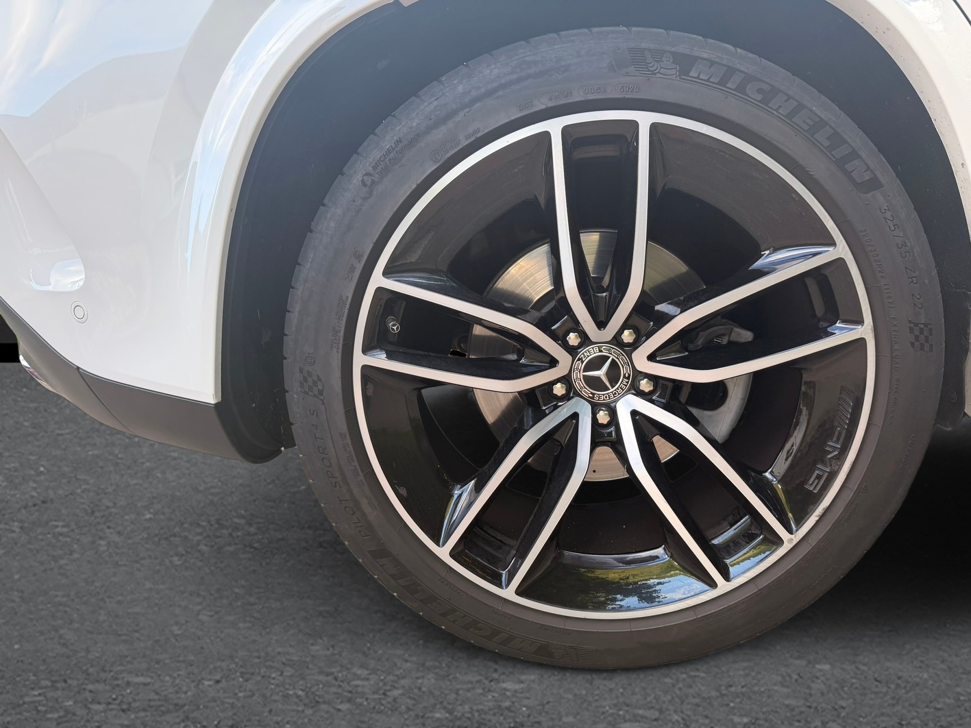 MERCEDES-BENZ GLE 450 4Matic AMG Line 9G-Tronic-image-7