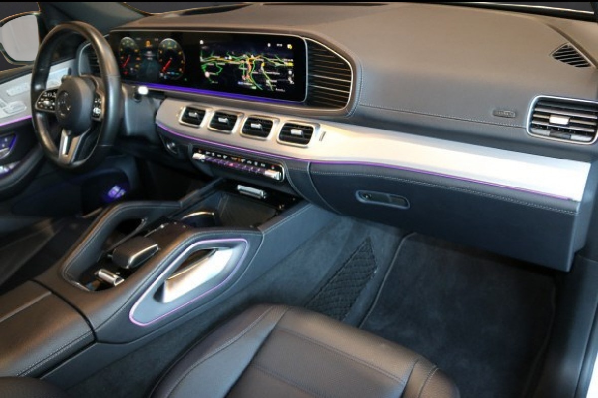 MERCEDES-BENZ GLE 450 4Matic AMG Line 9G-Tronic-image-12