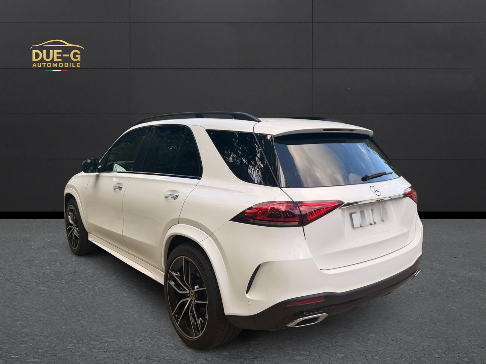 MERCEDES-BENZ GLE 450 4Matic AMG Line 9G-Tronic-image-1