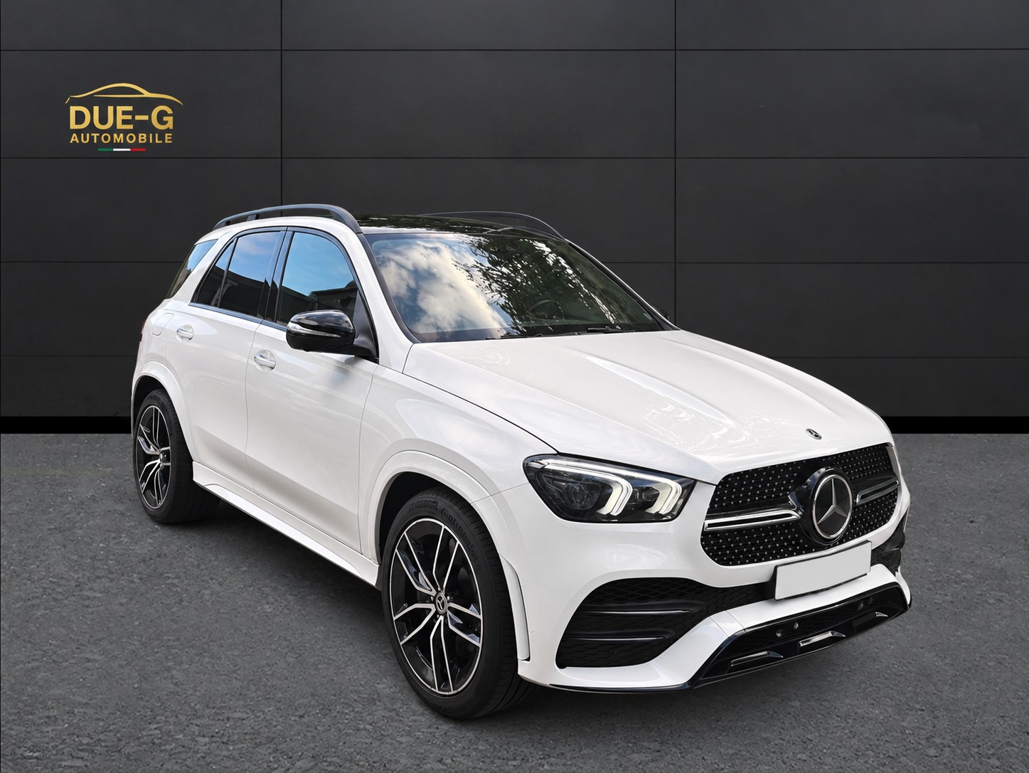 MERCEDES-BENZ GLE 450 4Matic AMG Line 9G-Tronic-image-5