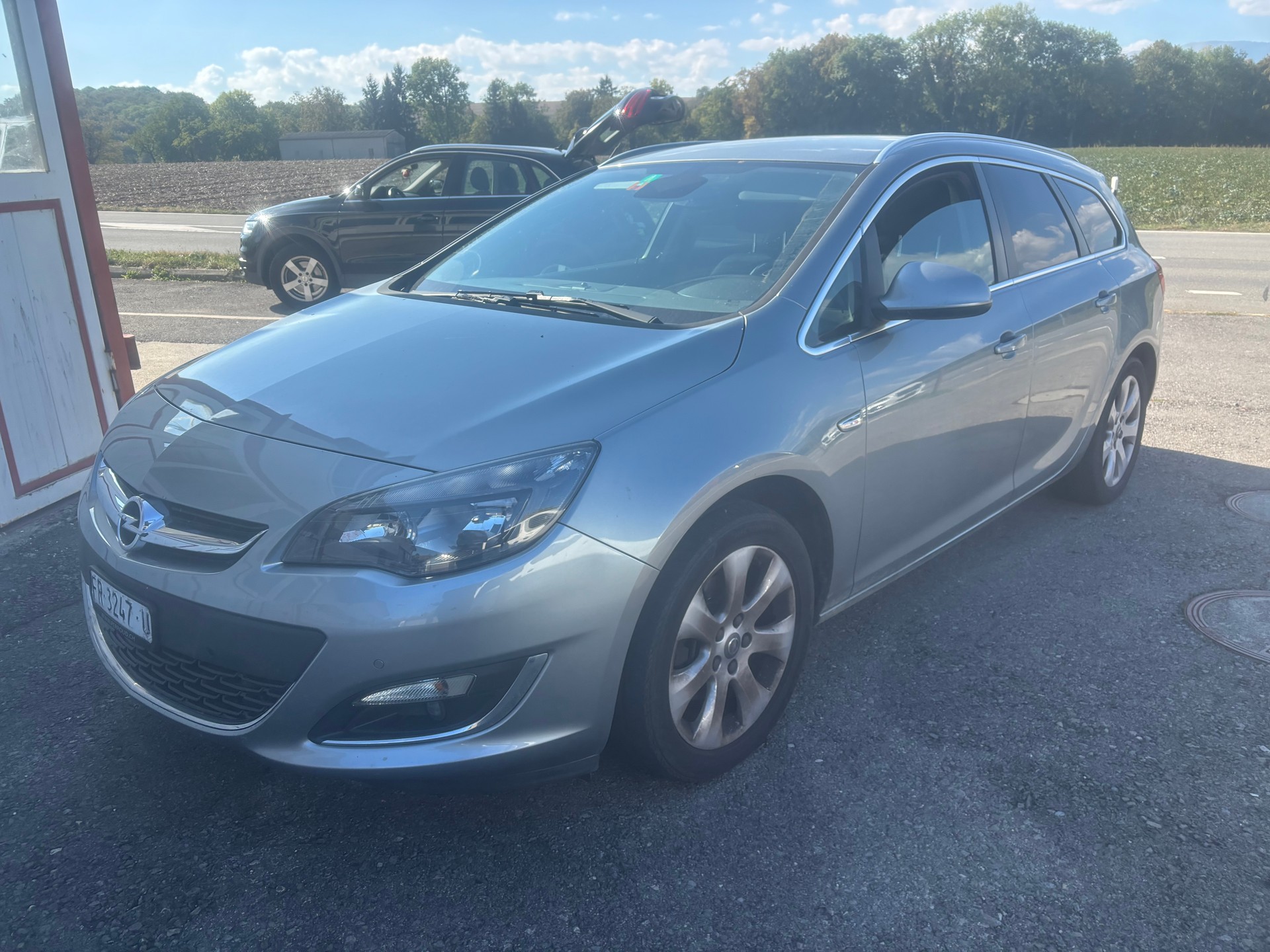 OPEL Astra SportsTourer 2.0 CDTi Automatic-image-3