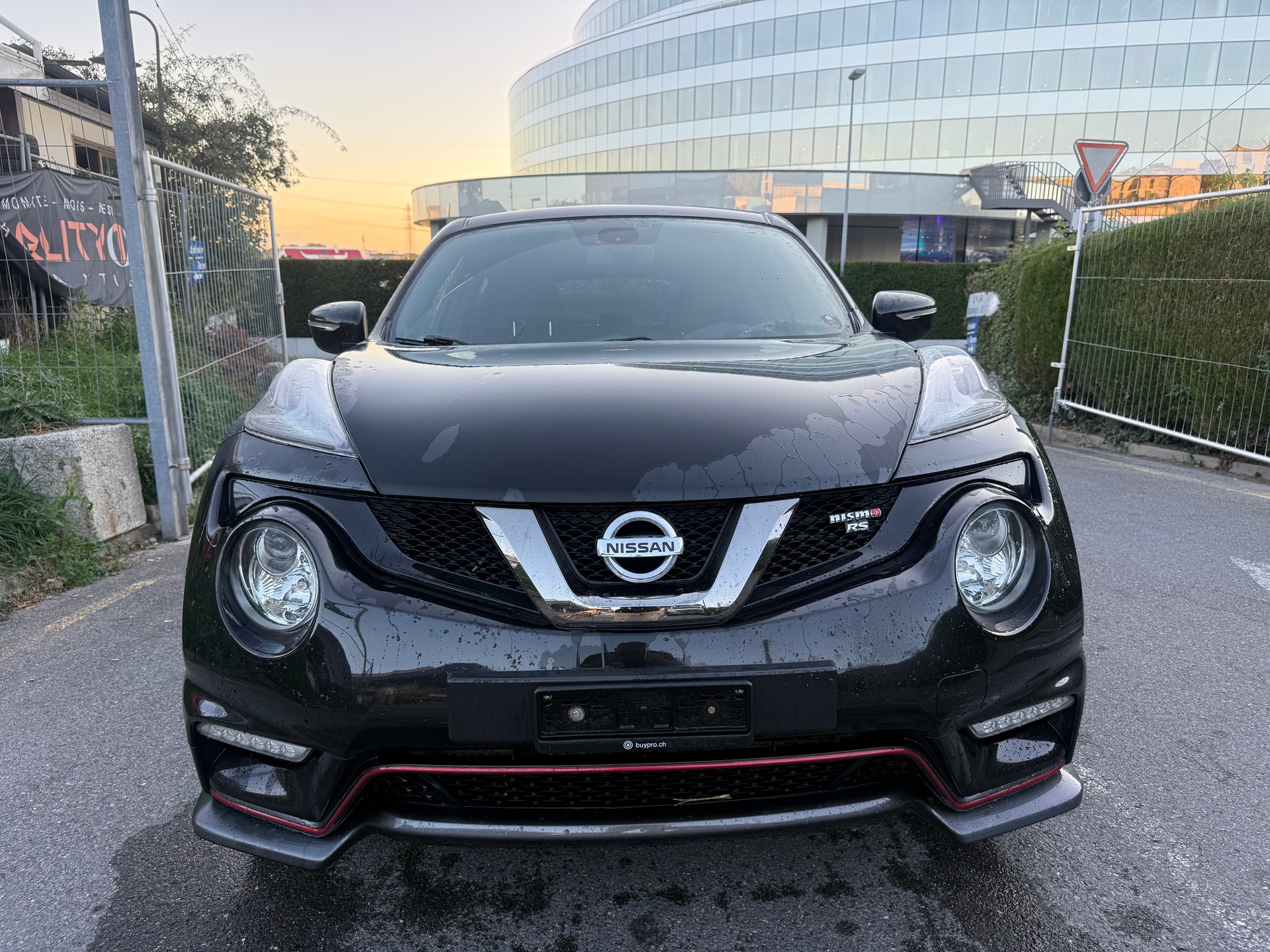 NISSAN Juke 1.6 DIG-T Nismo RS 4x4 Xtronic M-CVT-image-1
