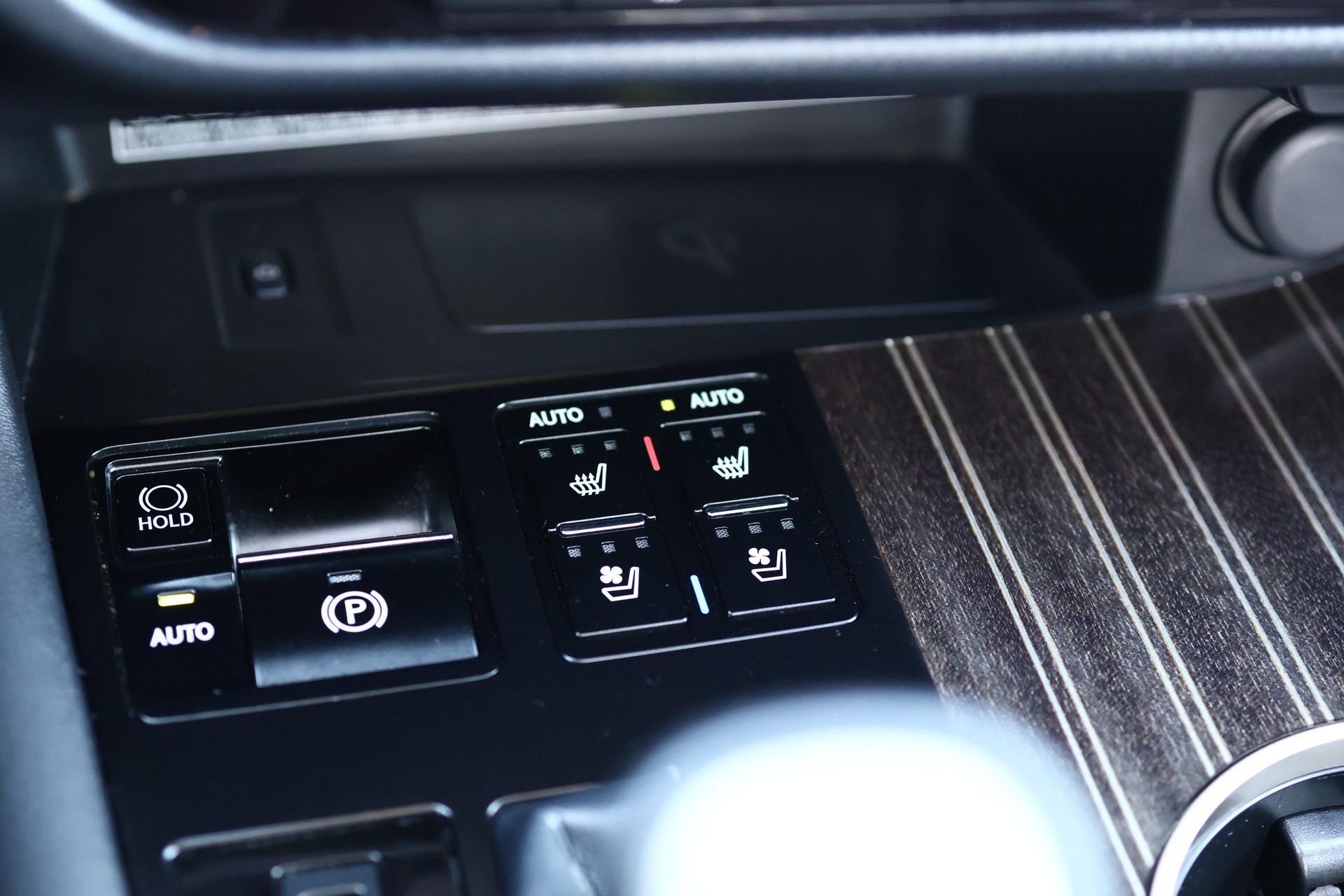 LEXUS RX 450h Excellence * PANORAMADACH * HEAD-UP DISPLAY *-image-21