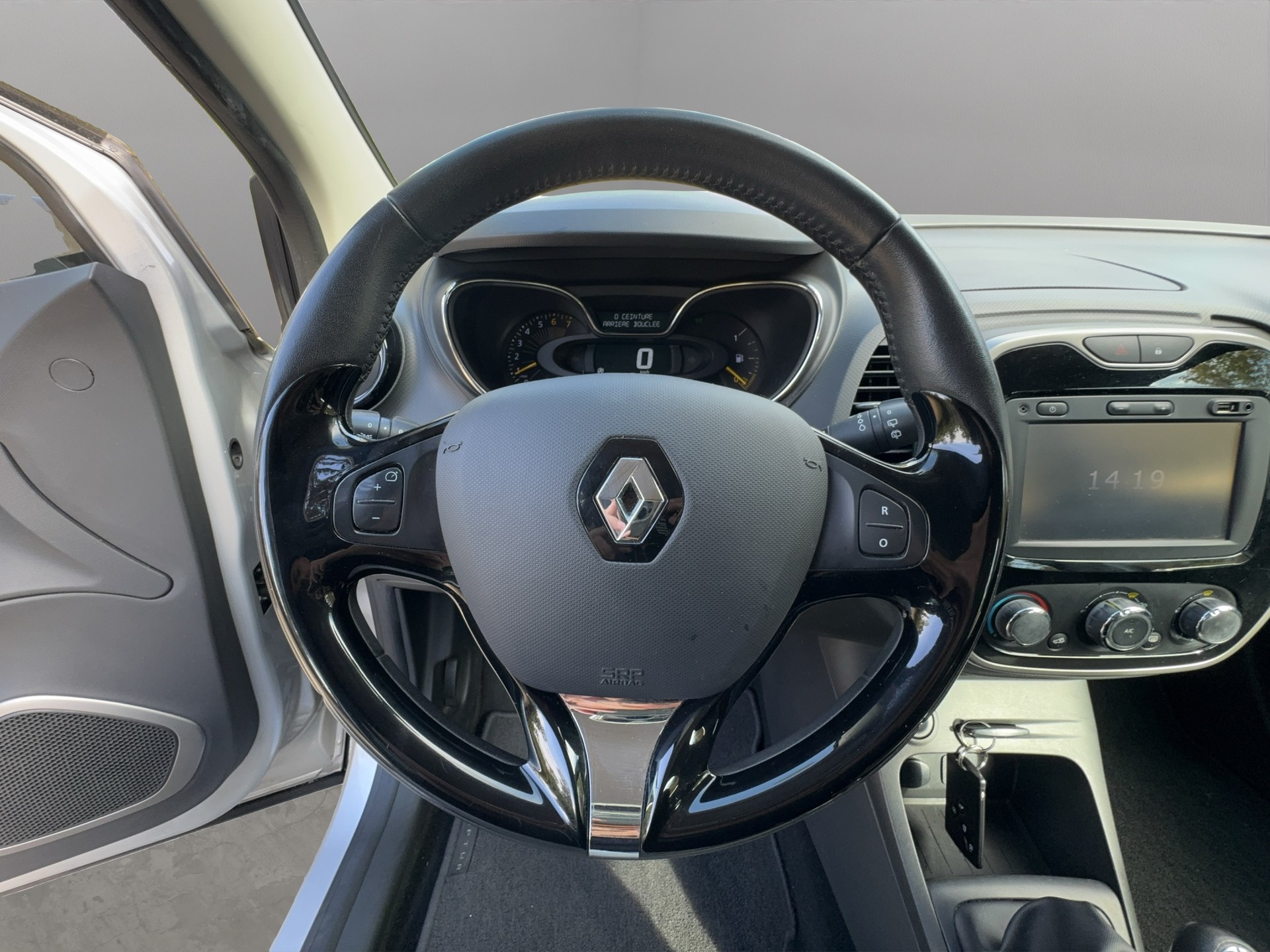 RENAULT Captur 0.9 12V Dynamique-image-9