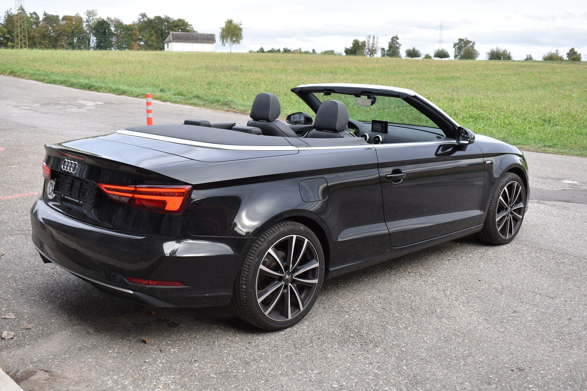 AUDI A3 Cabriolet 35 TFSI Sport S-tronic-image-3