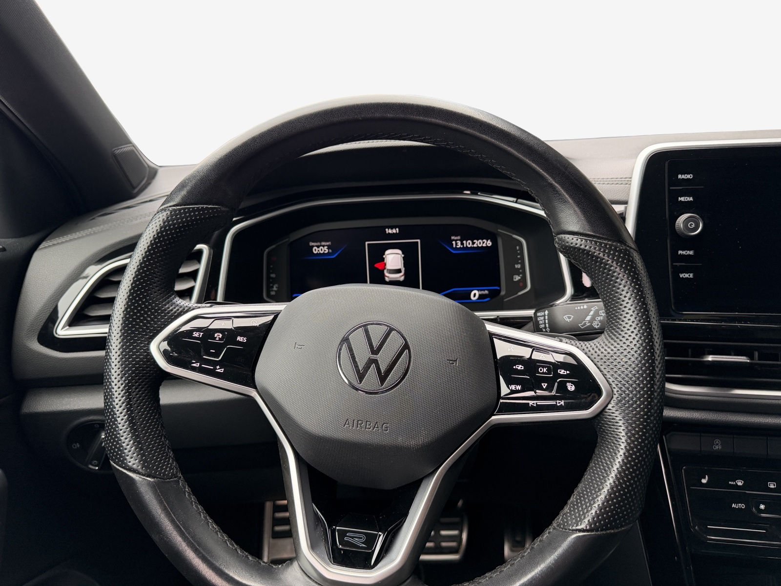 VW T-Roc 1.5 TSI EVO R-Line DSG-image-9