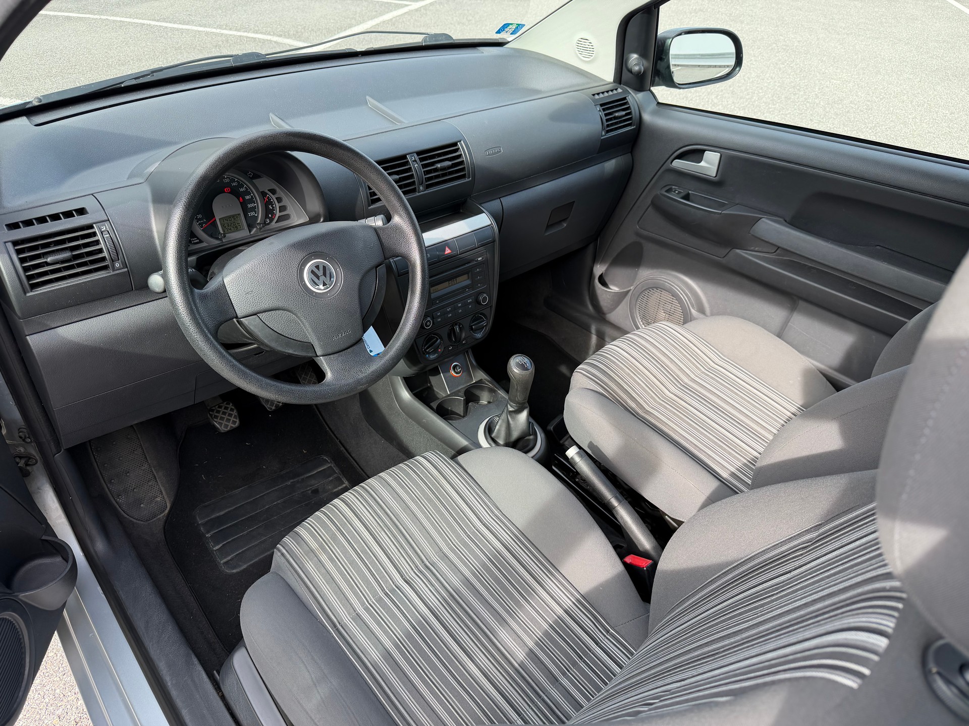 VW Fox 1.2-image-13