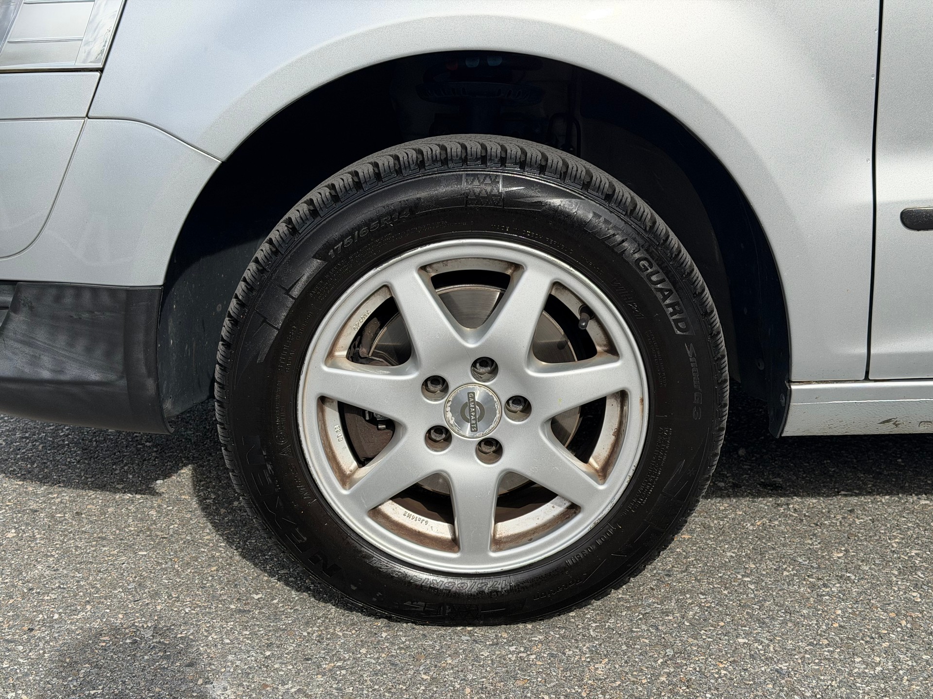 VW Fox 1.2-image-10
