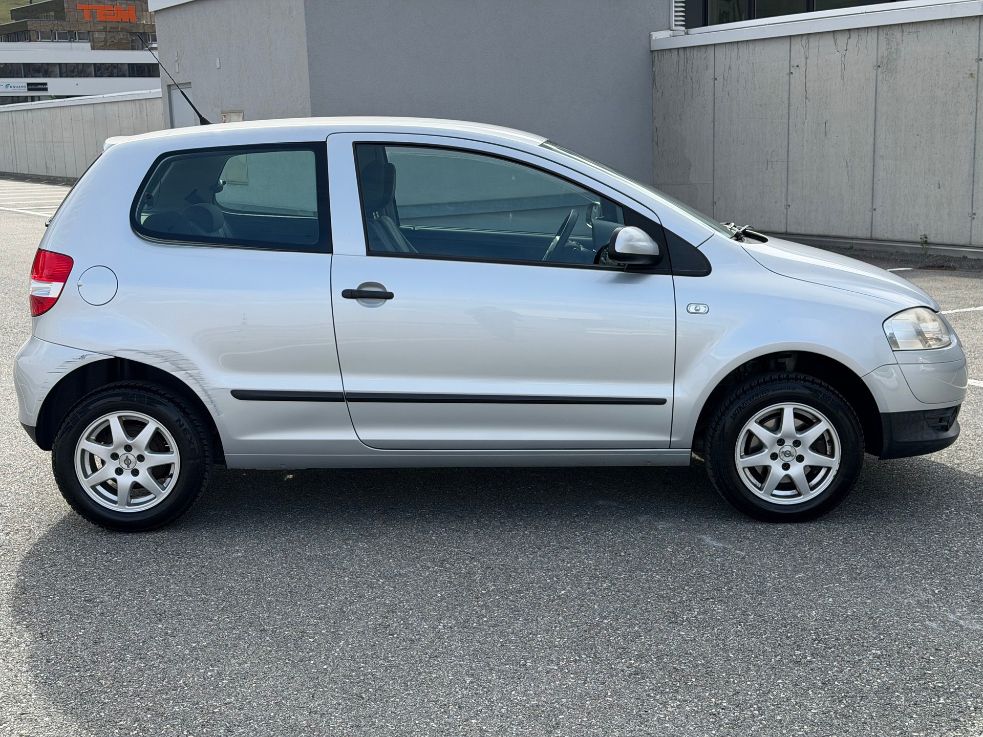 VW Fox 1.2-image-6