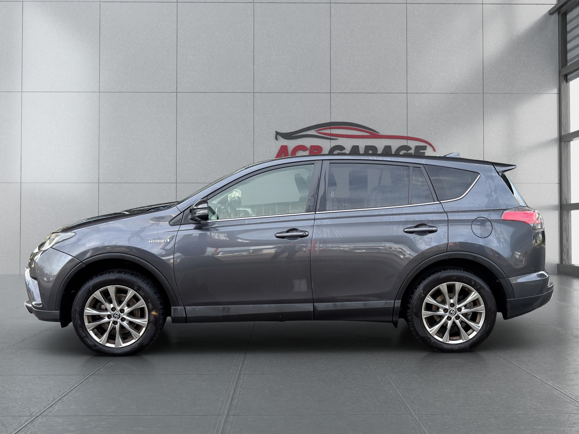 TOYOTA RAV-4 2.5 HSD Sol e-CVT-image-3