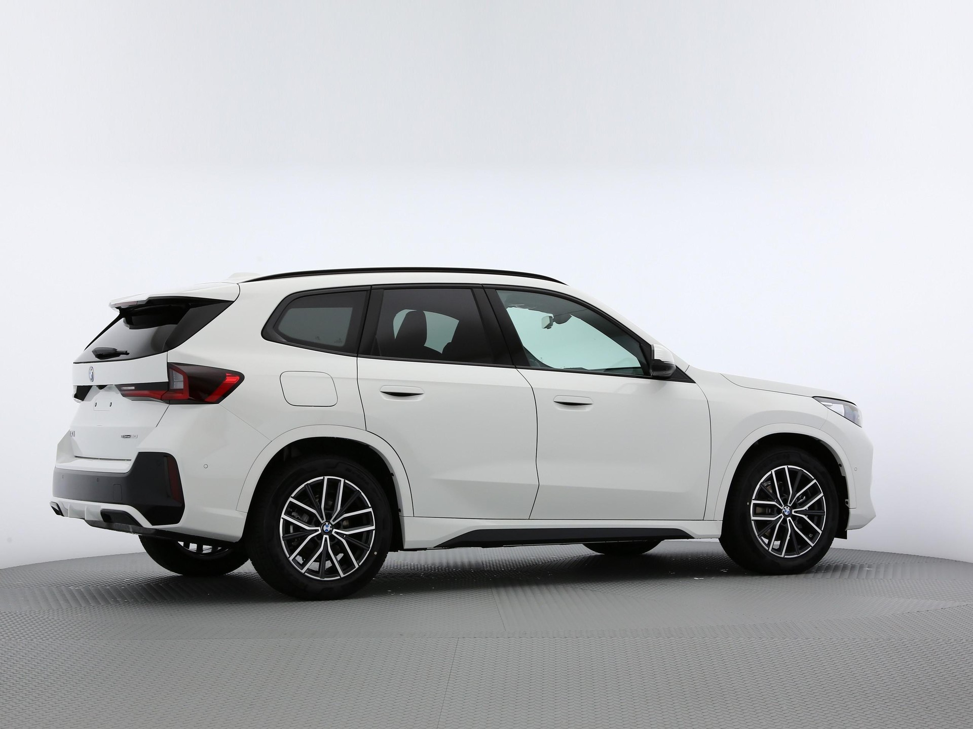 BMW iX1 U11 20 eDrive-image-21