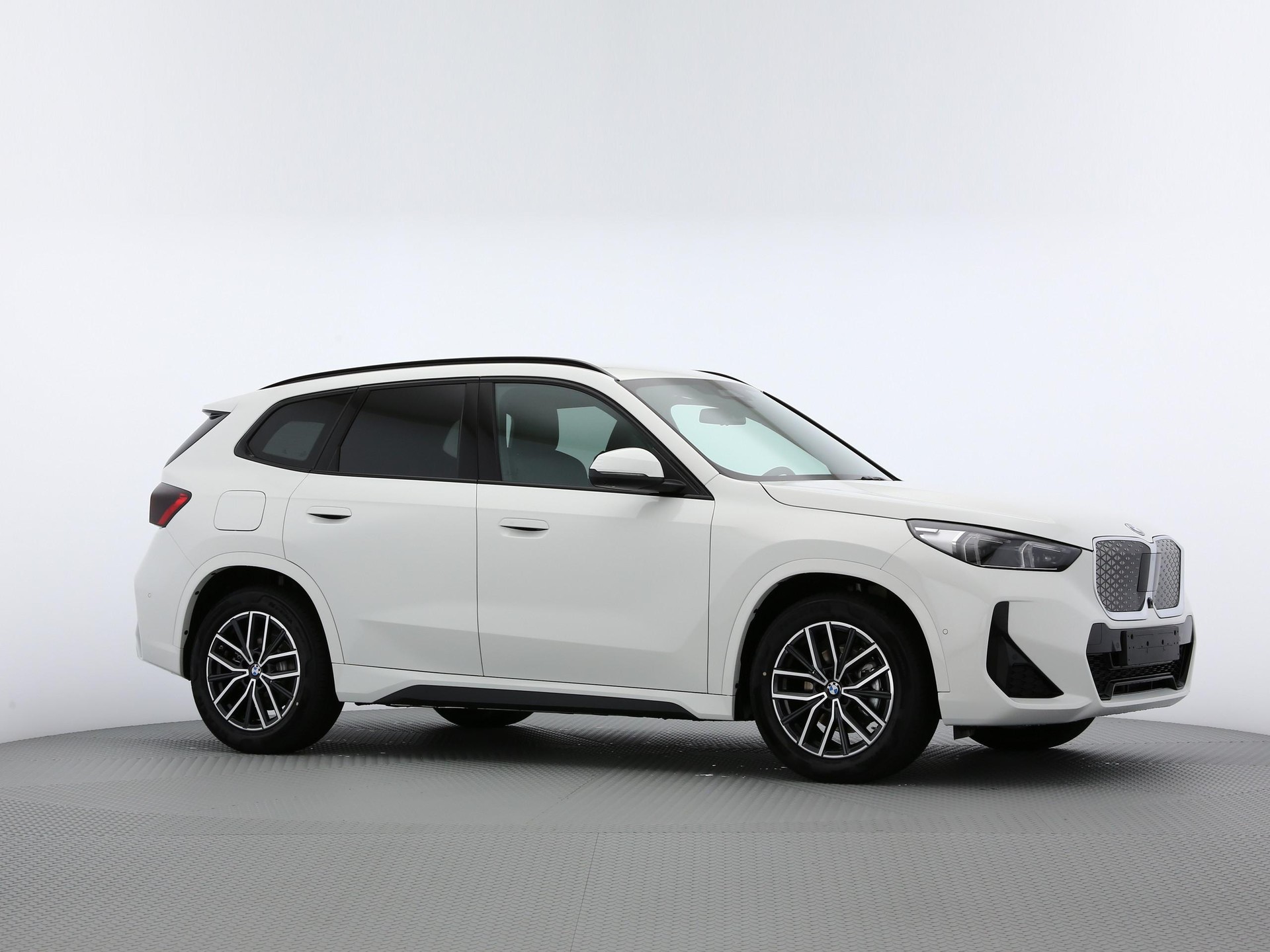 BMW iX1 U11 20 eDrive-image-25