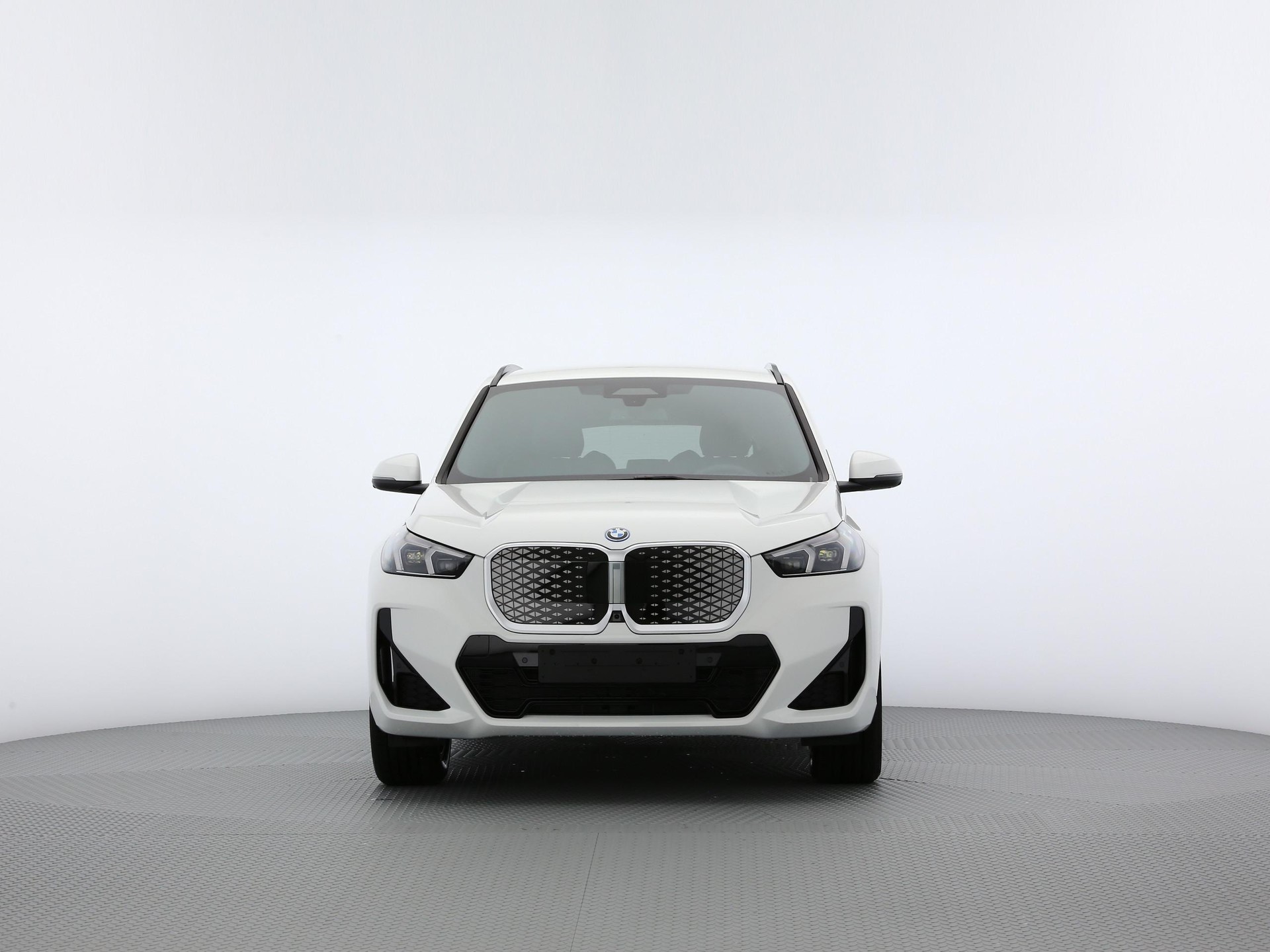 BMW iX1 U11 20 eDrive-image-29