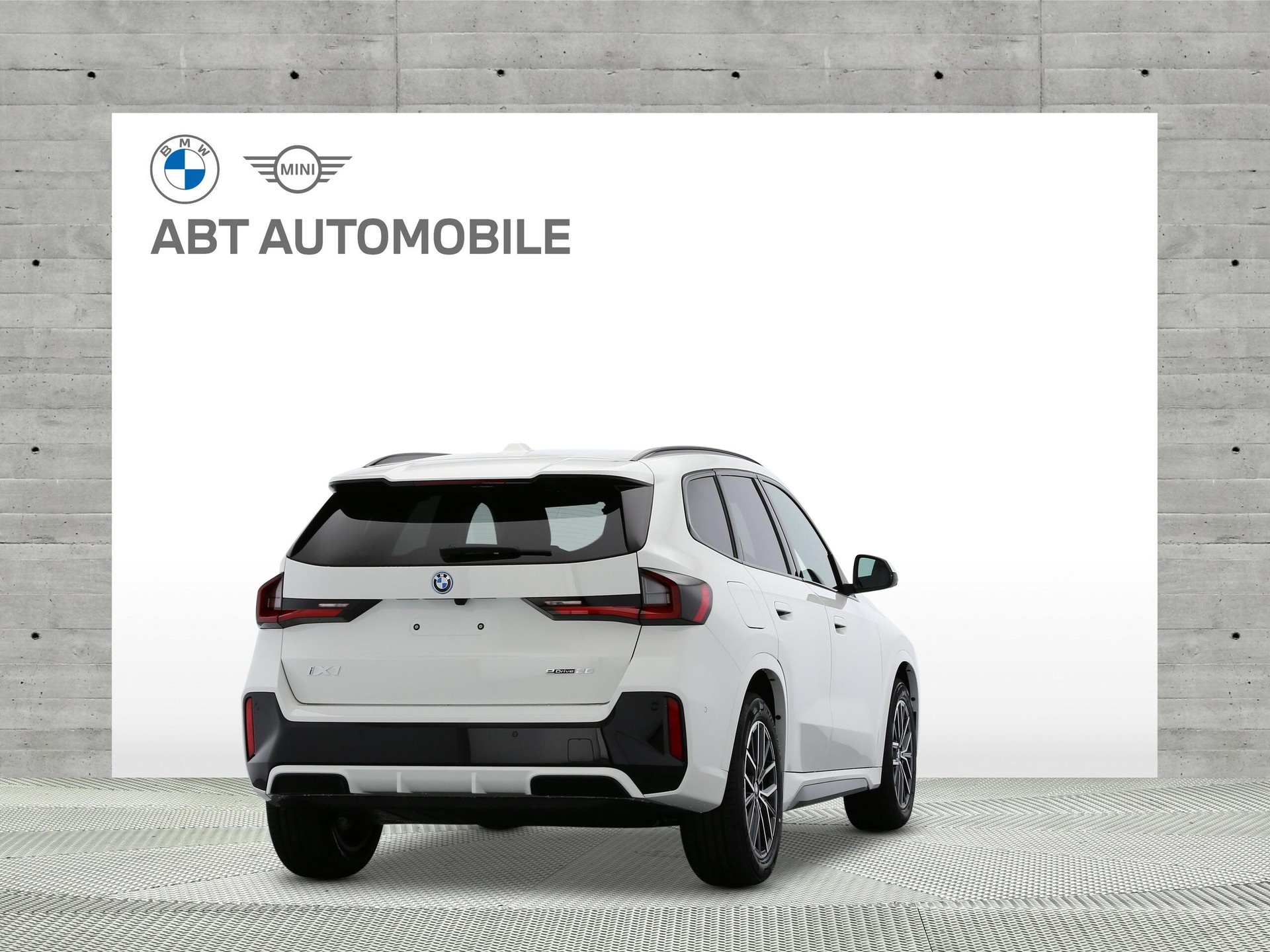 BMW iX1 U11 20 eDrive-showroom-element-2