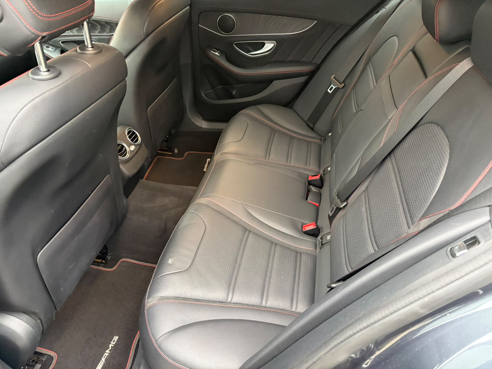 MERCEDES-BENZ C 450 AMG 4Matic 7G-Tronic-image-14